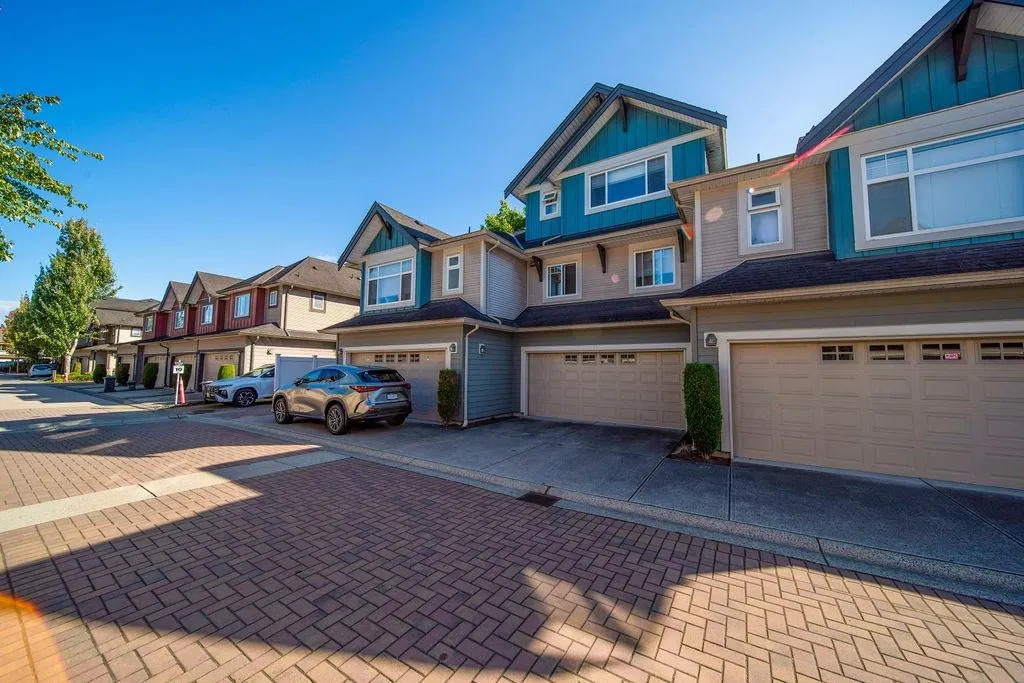 Photo 3 of 33 at #16 – 11393 Steveston Highway