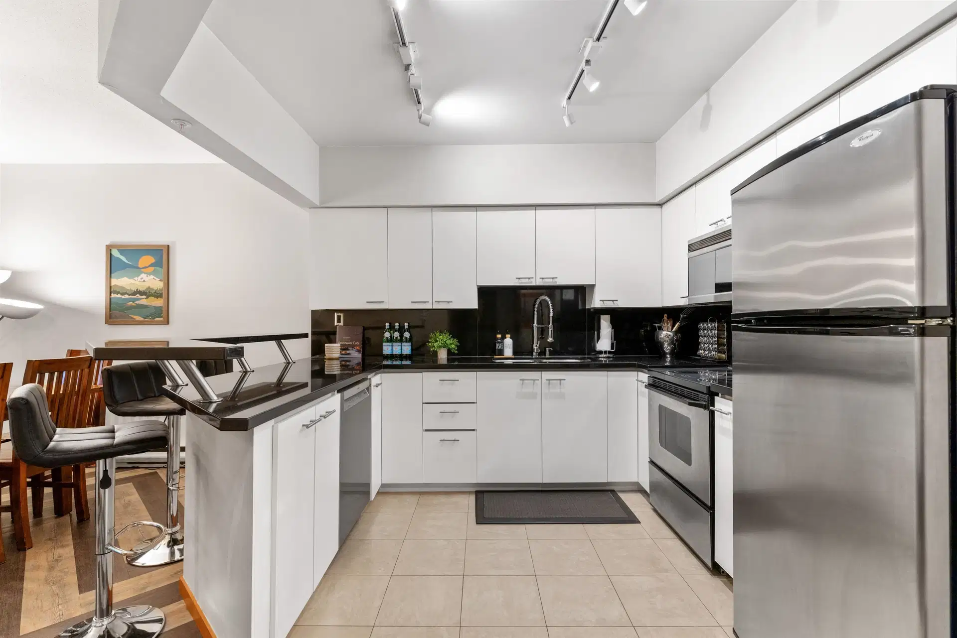 #102 – 4821 Spearhead Drive