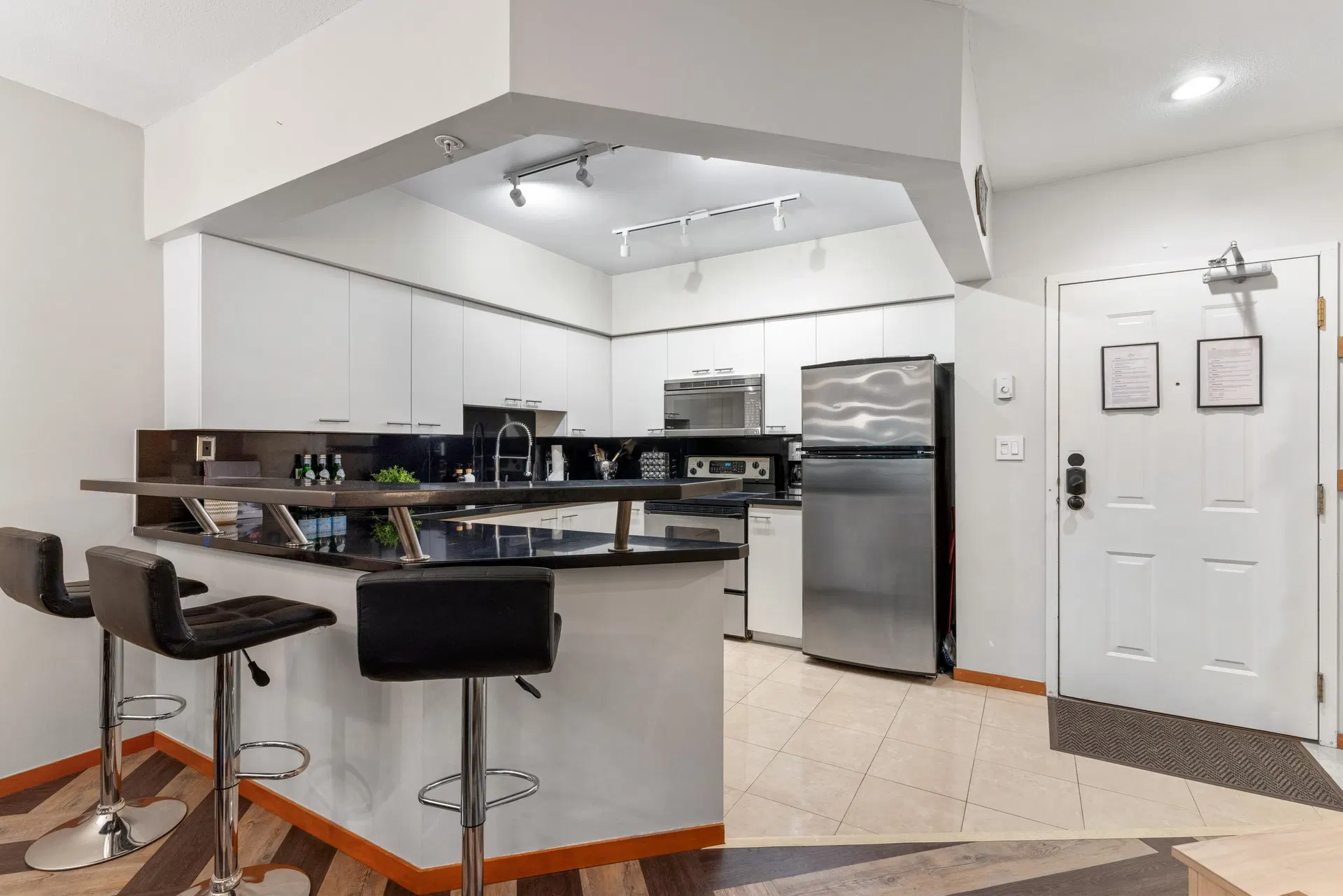 Photo 4 of 27 at #102 – 4821 Spearhead Drive
