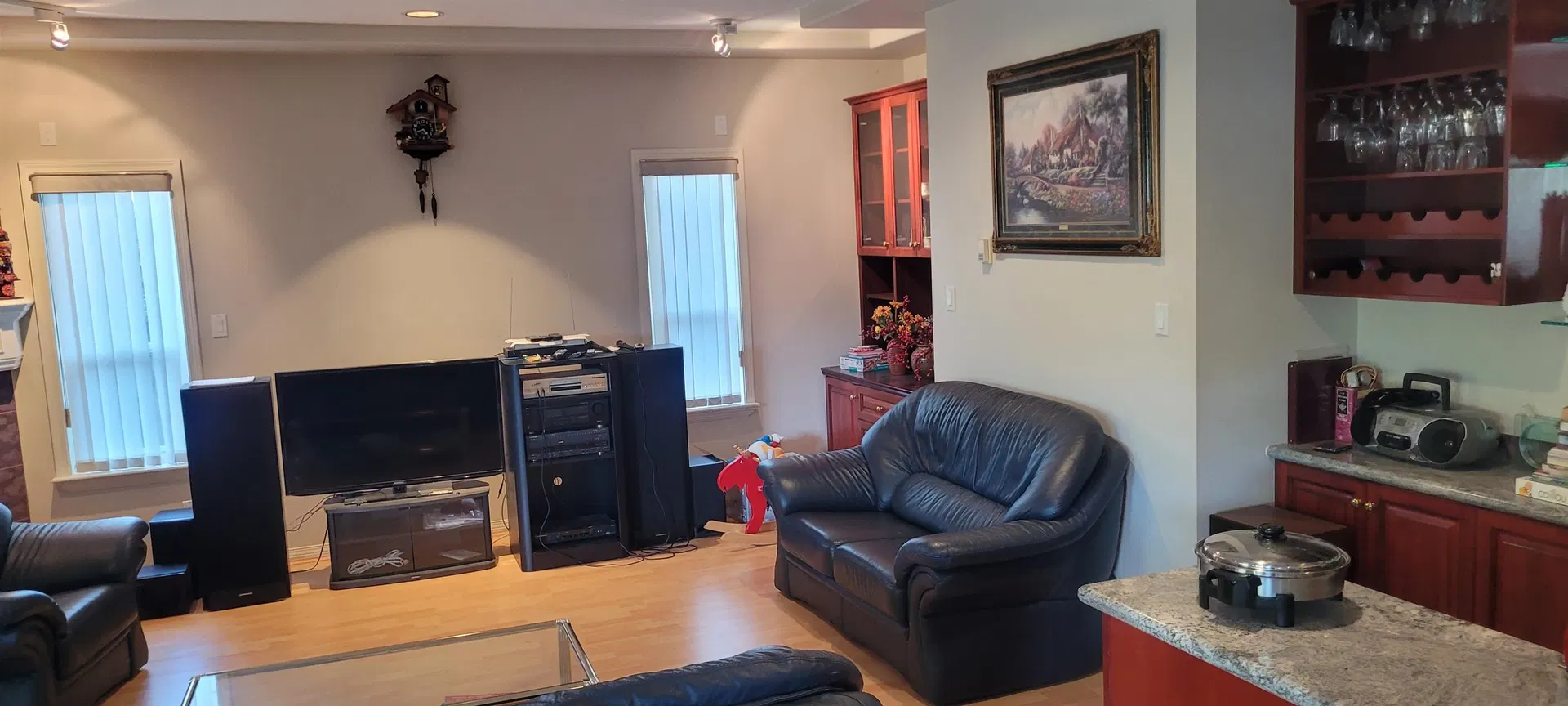 Photo 3 of 21 at 6571 Mang Road