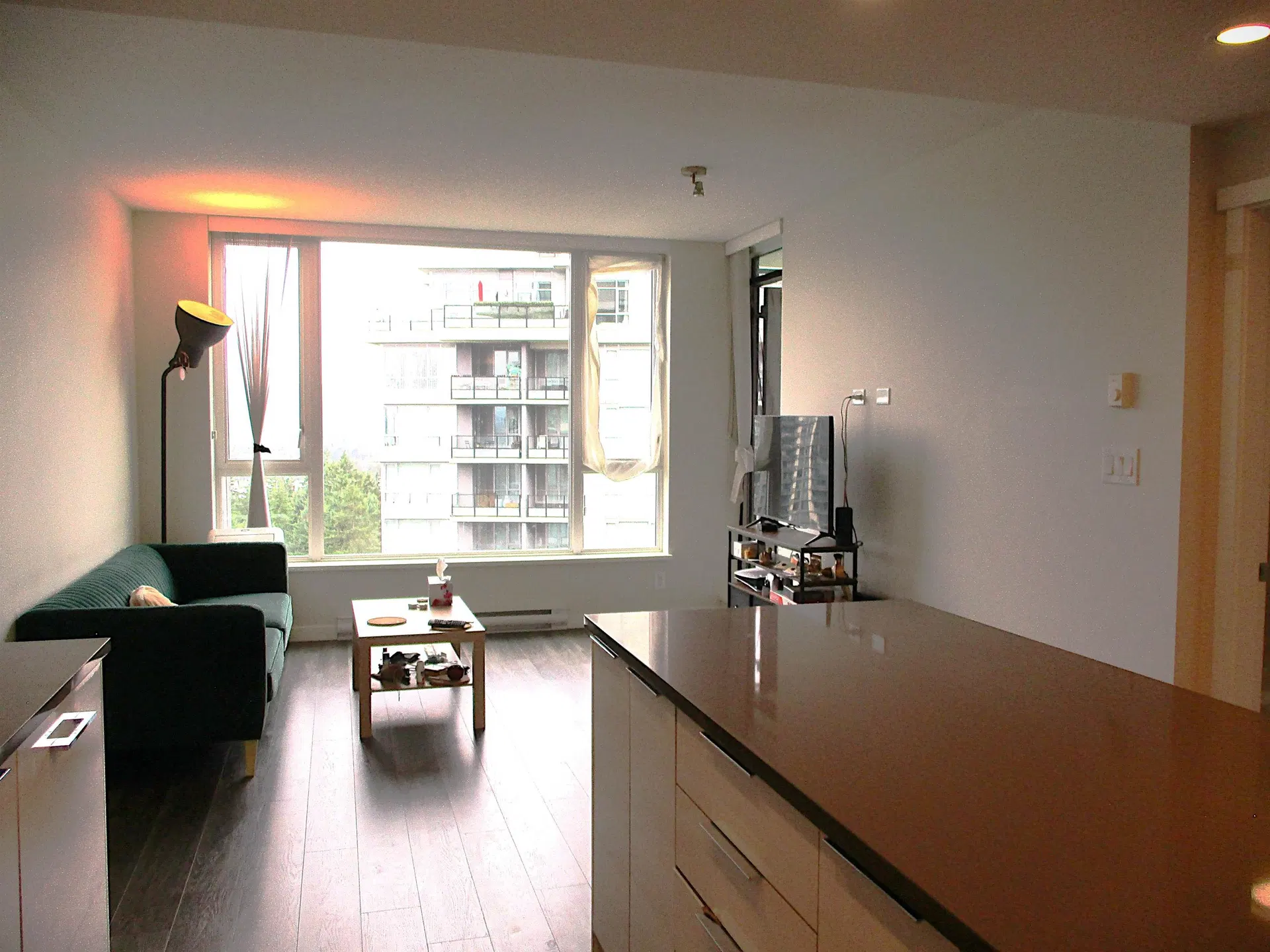 Photo 5 of 36 at #2304 – 3100 Windsor Gate