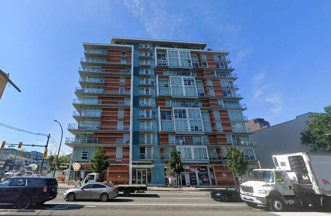 Photo 2 of 15 at #727 – 180 E 2nd Avenue