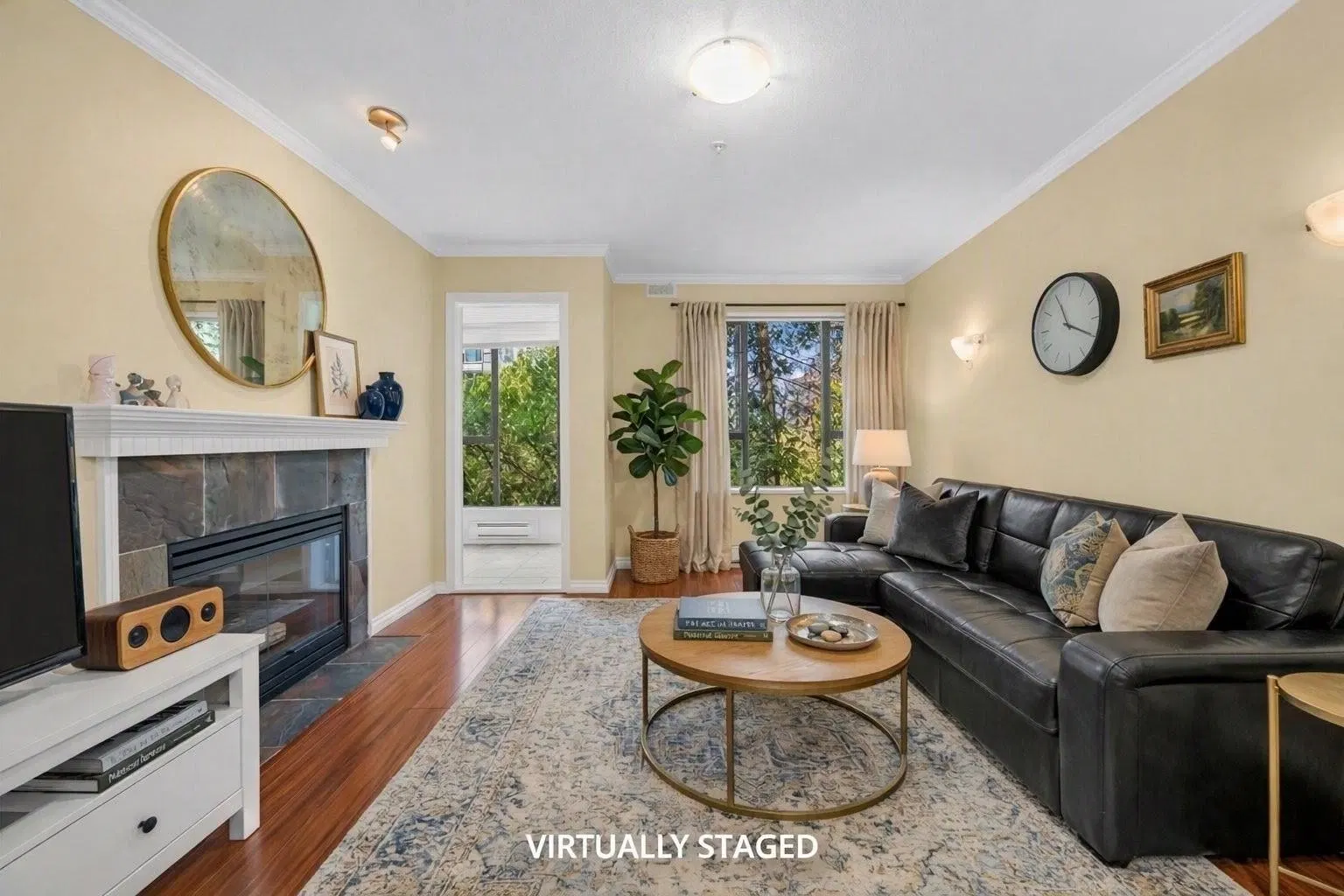 Photo 2 of 17 at #210 – 175 E 10th Street