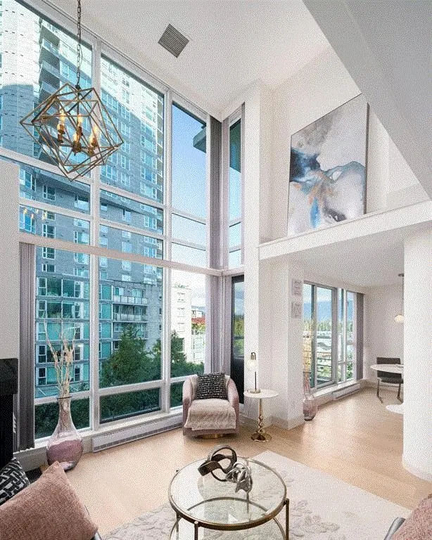 Photo 3 of 38 at #408 – 590 Nicola Street