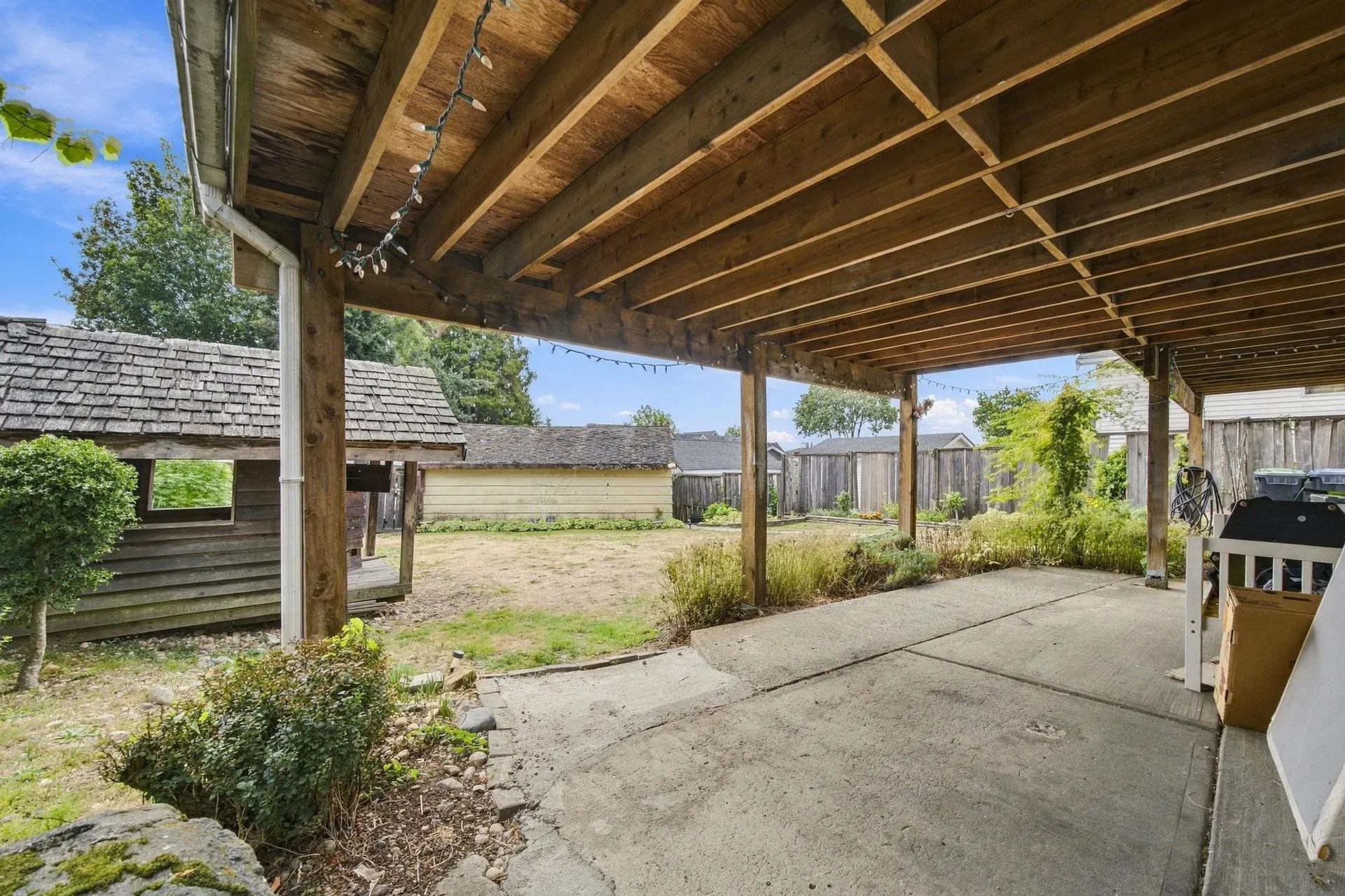 Photo 5 of 13 at 1912 London Street