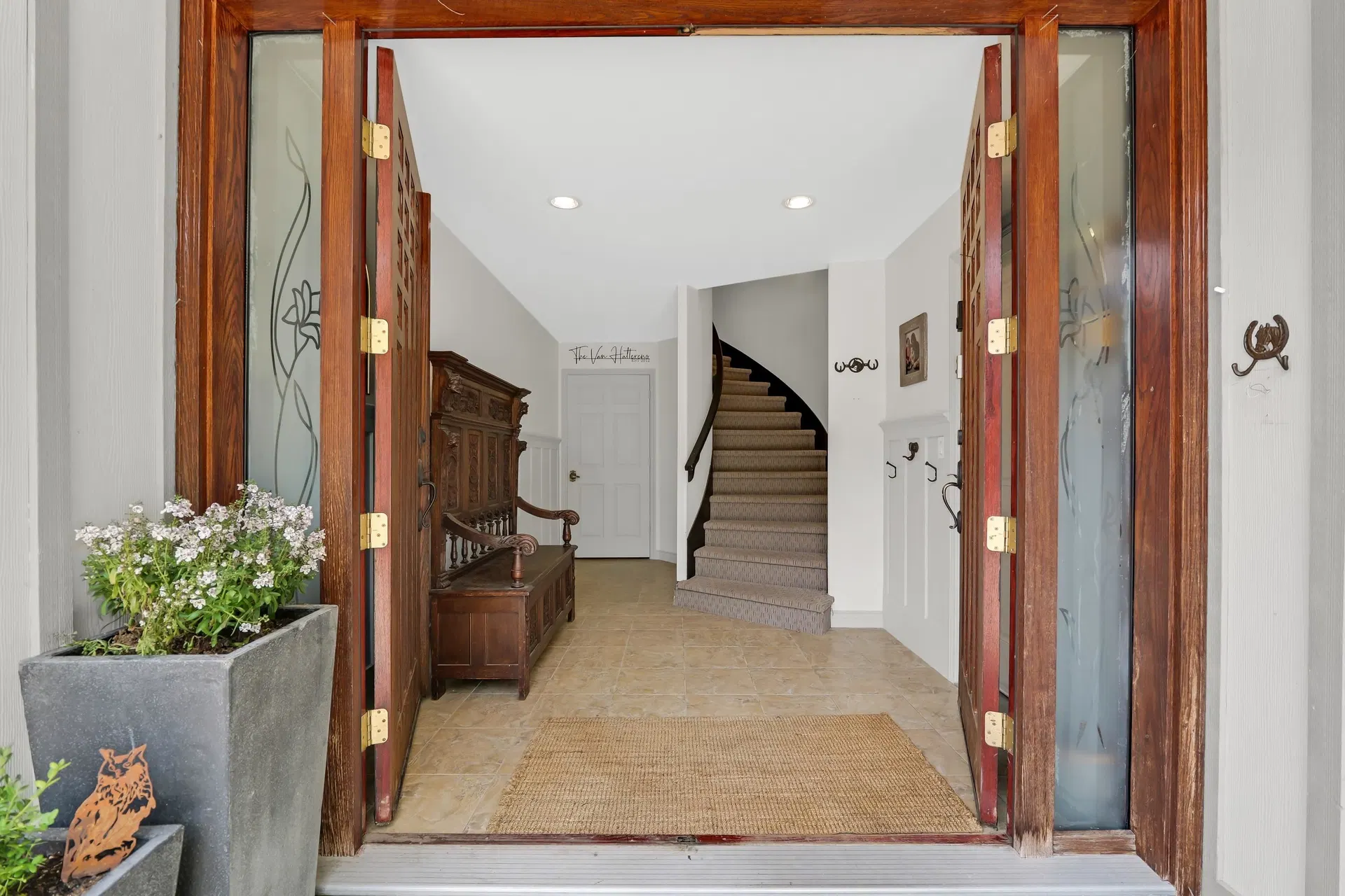 Photo 5 of 40 at 38030 Seventh Avenue
