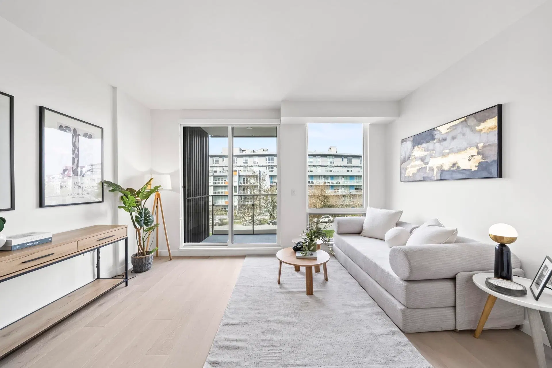 Photo 5 of 27 at #307 – 5212 Cambie Street