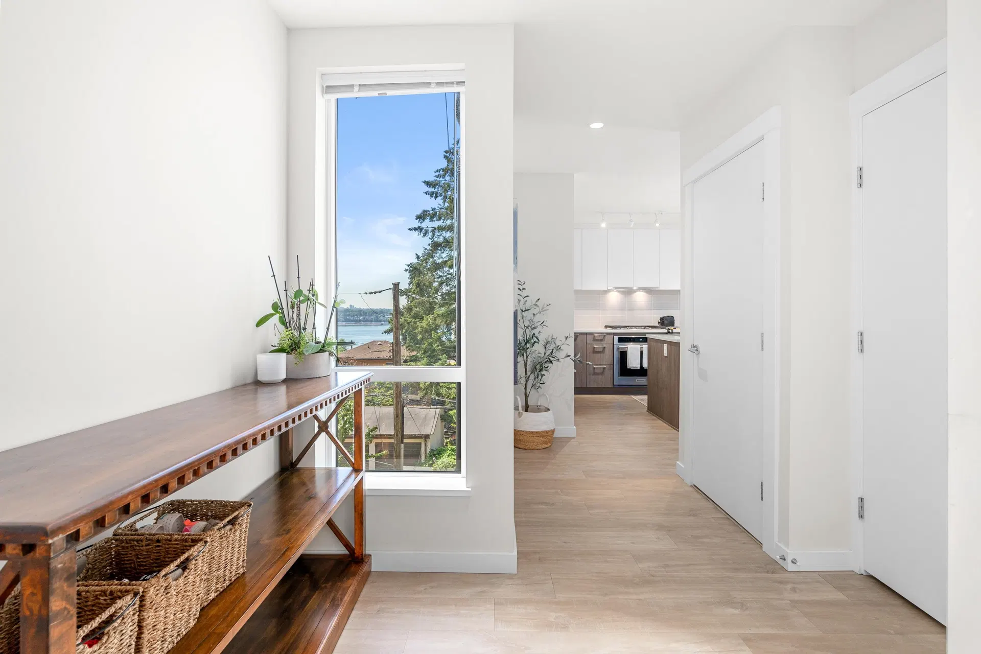 Photo 2 of 34 at #205 – 615 E 3rd Street