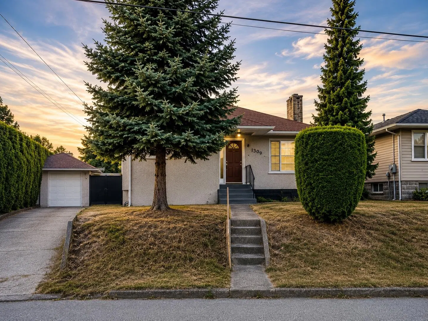 Photo 1 of 11 at 1309 Edinburgh Street