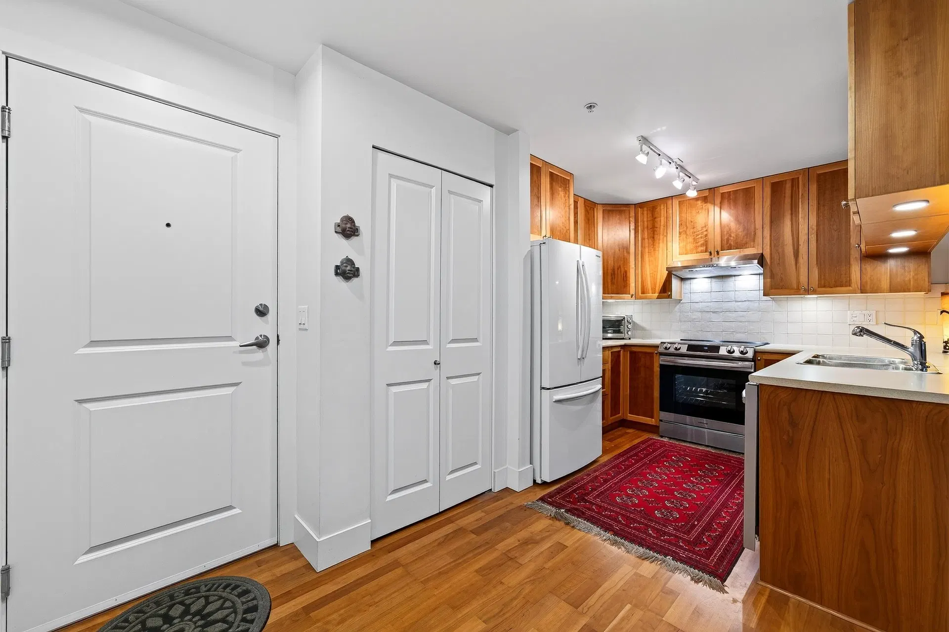 Photo 2 of 28 at #215 – 15392 16a Avenue