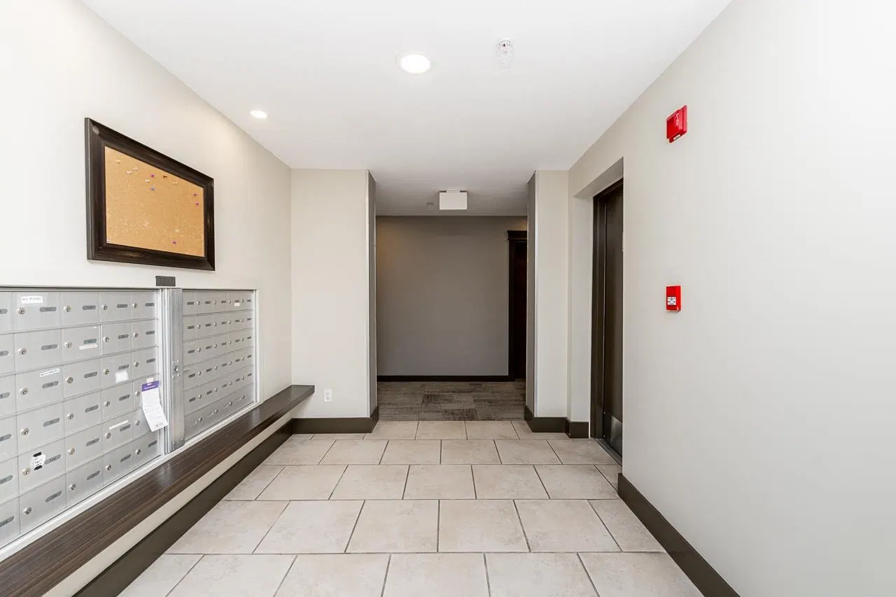 Photo 5 of 40 at #310 – 7337 Macpherson Avenue