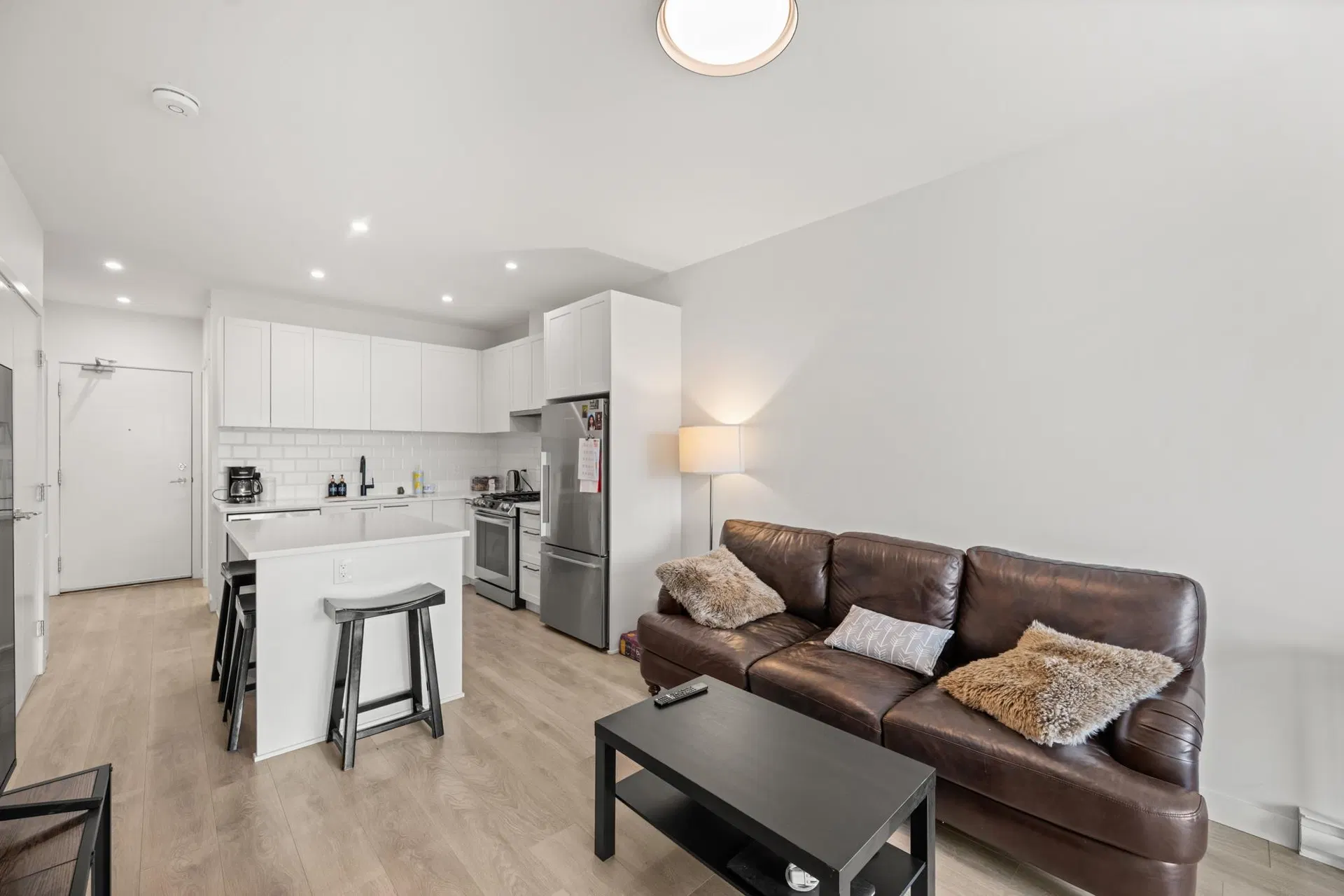 Photo 5 of 20 at #424 – 5415 Brydon Crescent