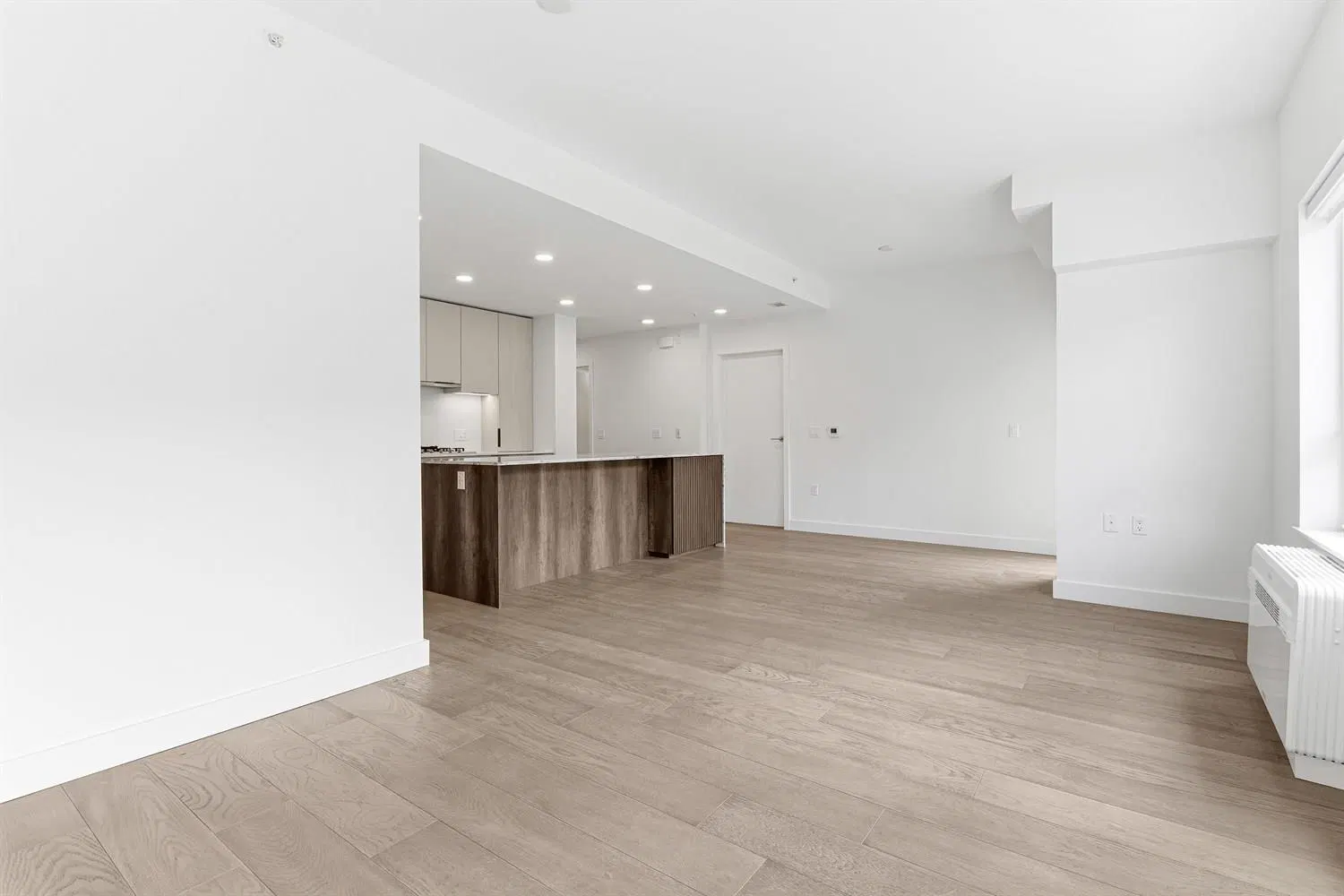 Photo 3 of 21 at #205 – 3590 W 39th Avenue