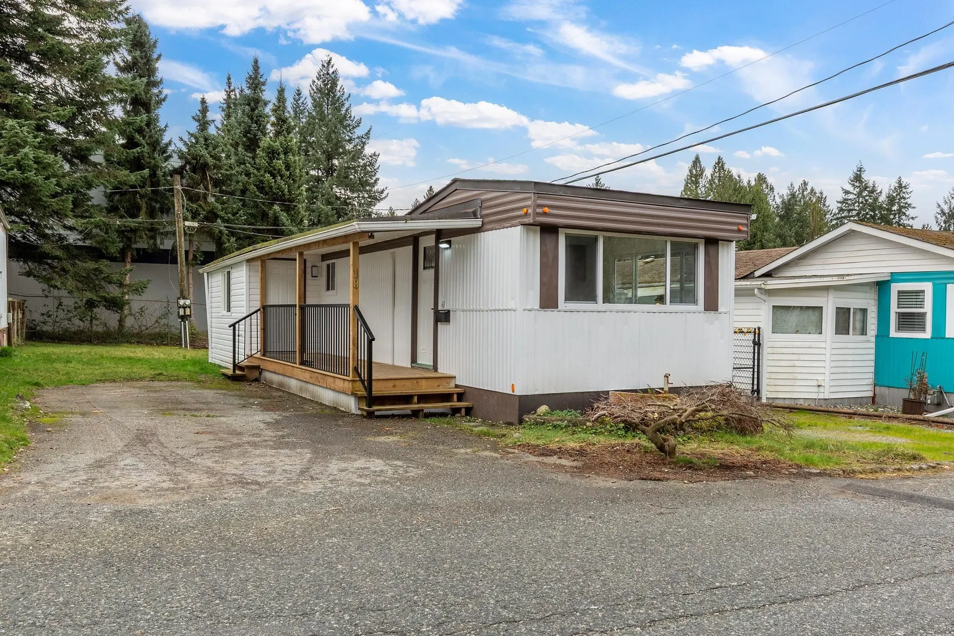 Photo 1 of 30 at #18 – 21163 Lougheed Highway