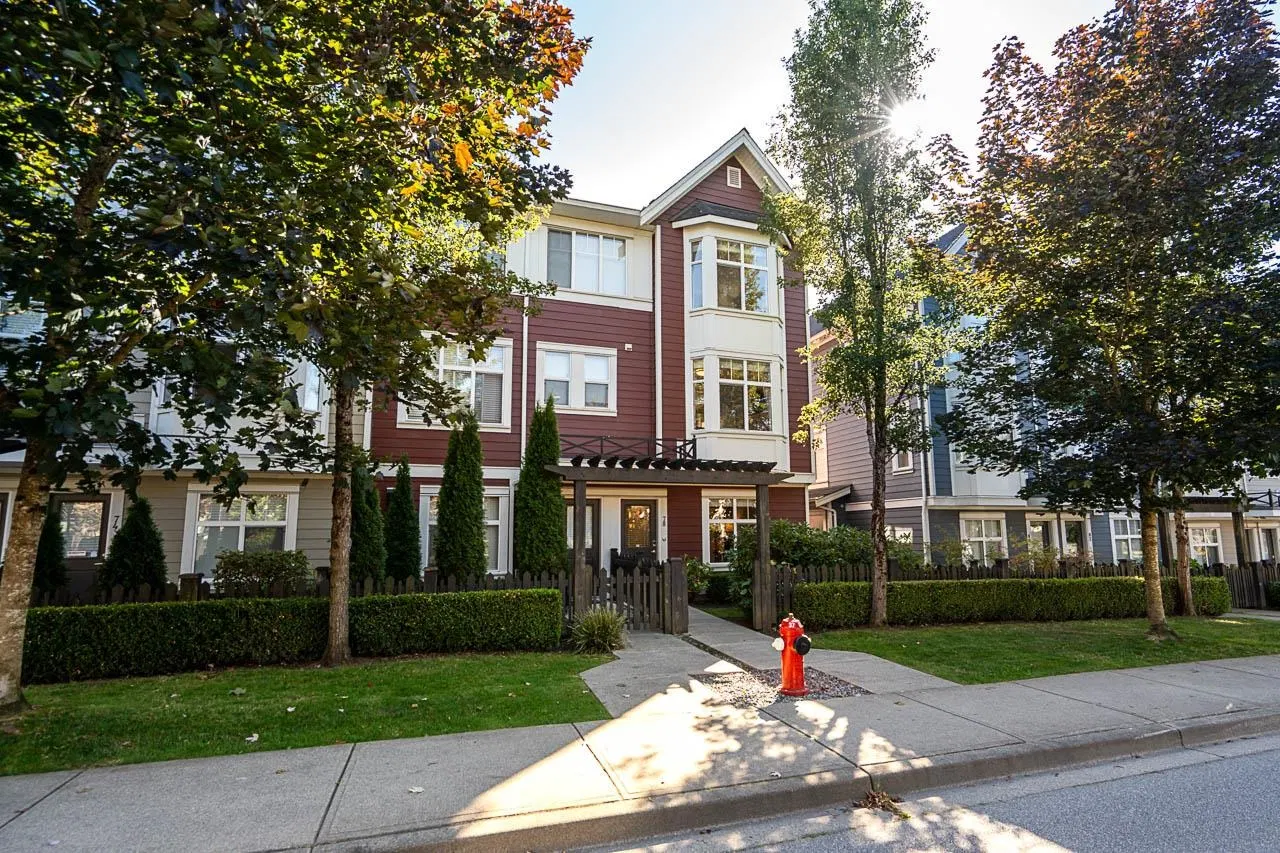 Photo 3 of 34 at #78 – 20852 77a Avenue