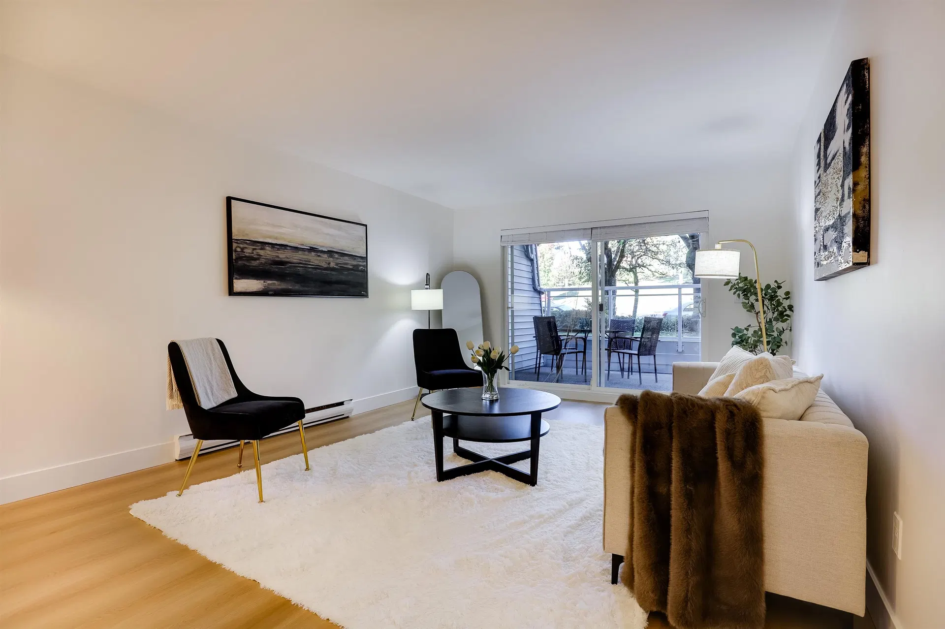 Photo 5 of 12 at #109 – 550 Royal Avenue