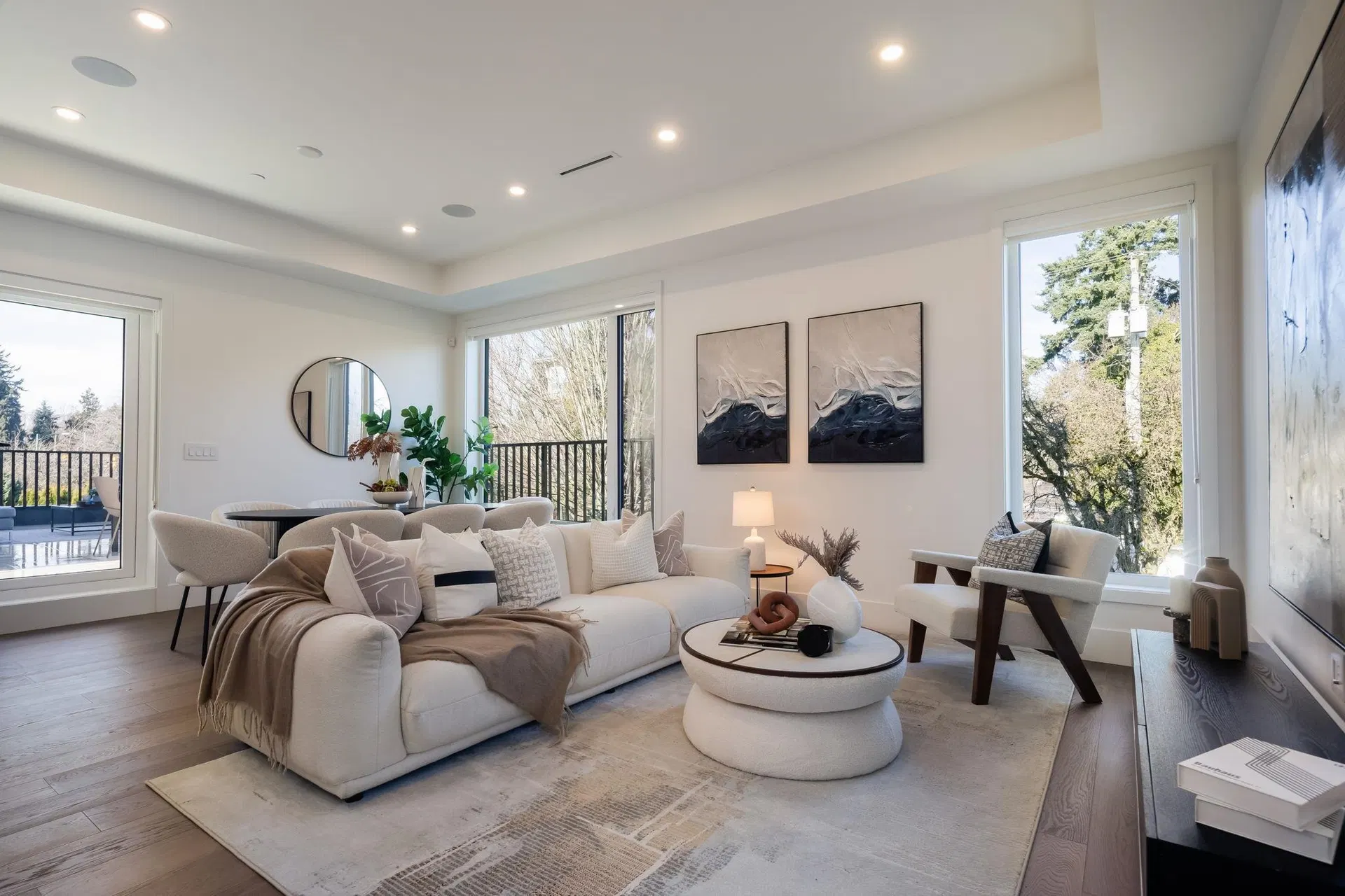 Photo 1 of 22 at #3 – 950 W 57th Avenue