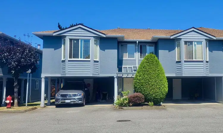 #4 – 3600 Cunningham Drive