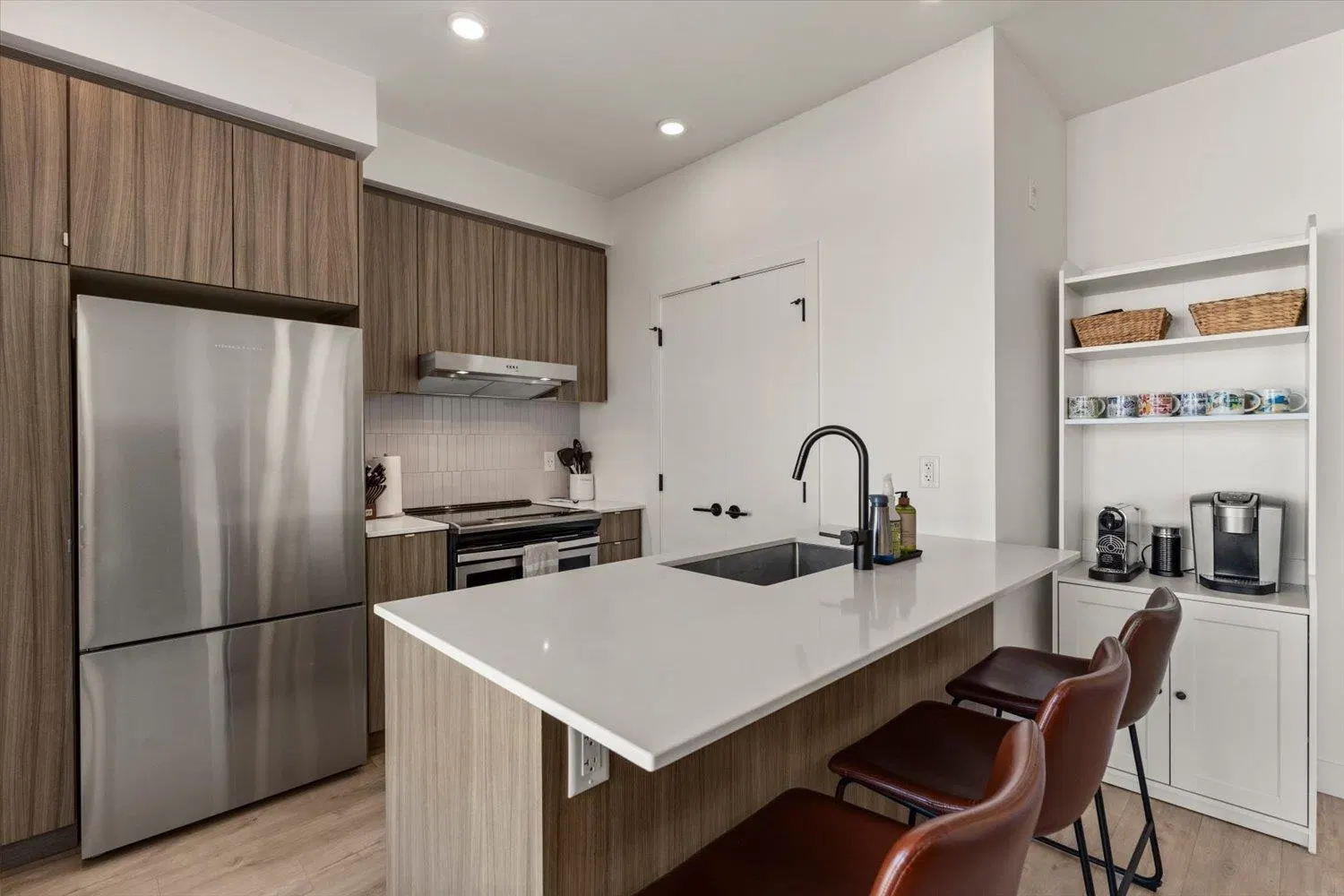 Photo 3 of 32 at #414 – 32838 Landeau Place