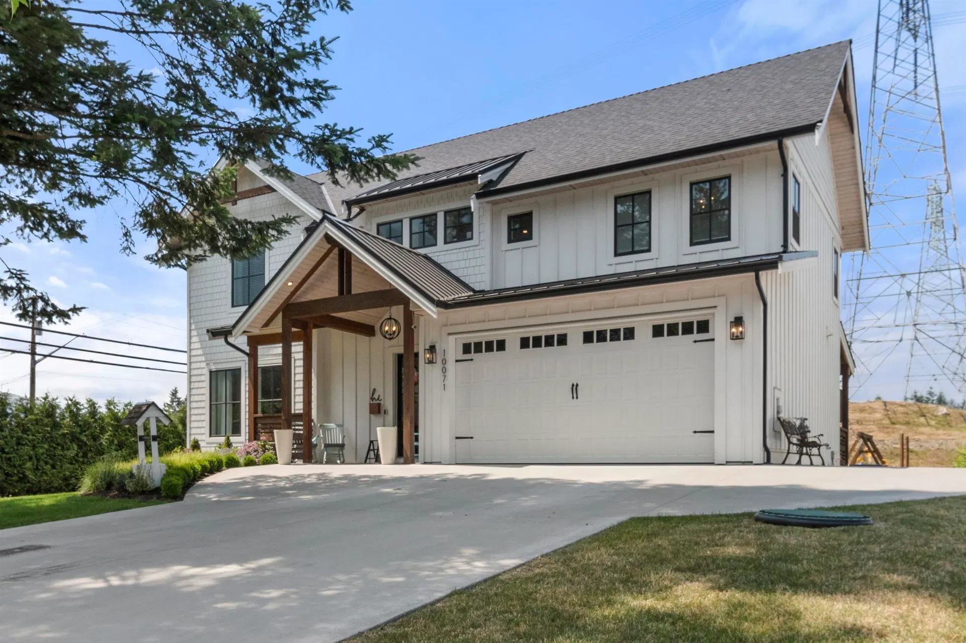 10071 Parkwood Drive