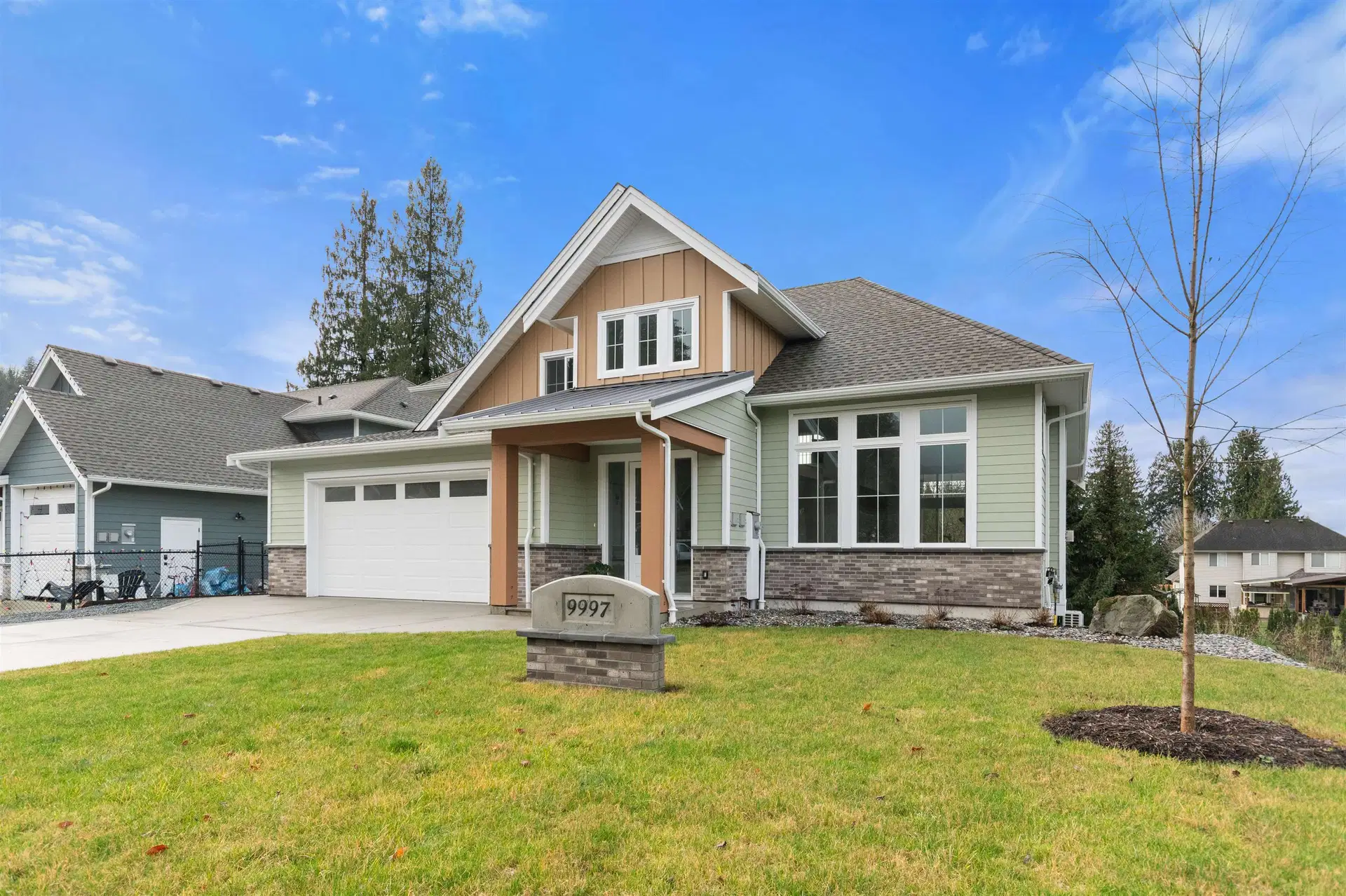 9997 Magnolia Place