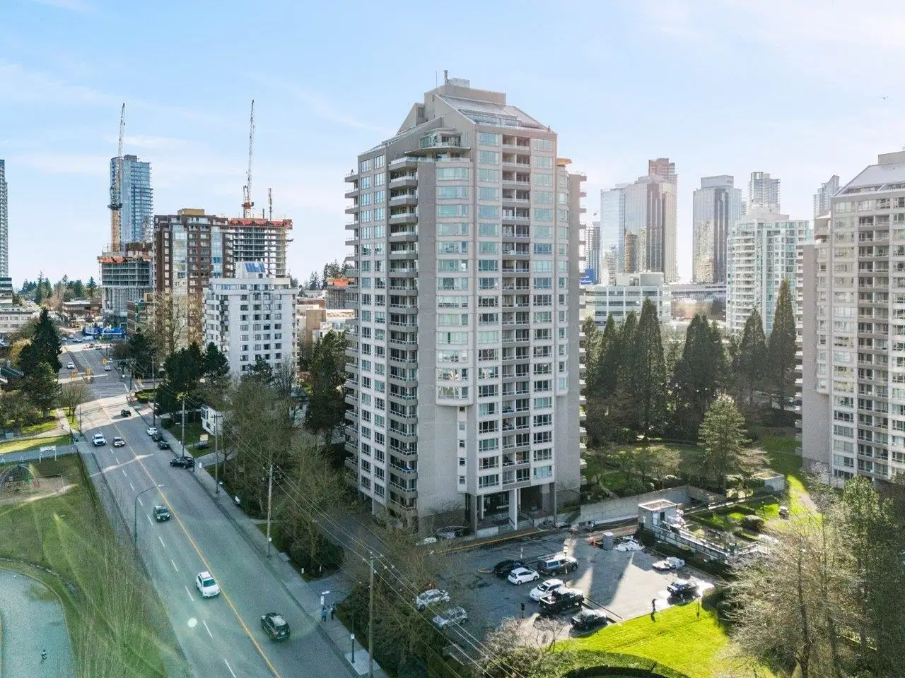 #2401 – 6055 Nelson Avenue