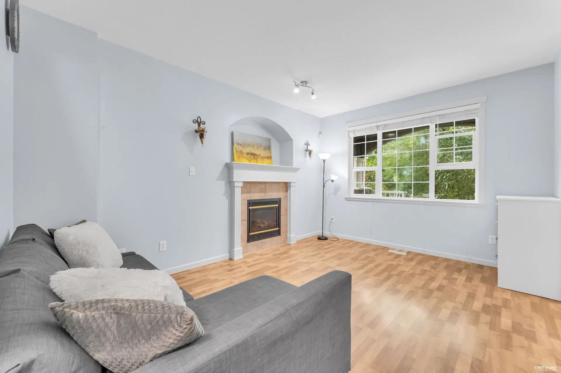 Photo 5 of 31 at #3 – 27295 30 Avenue