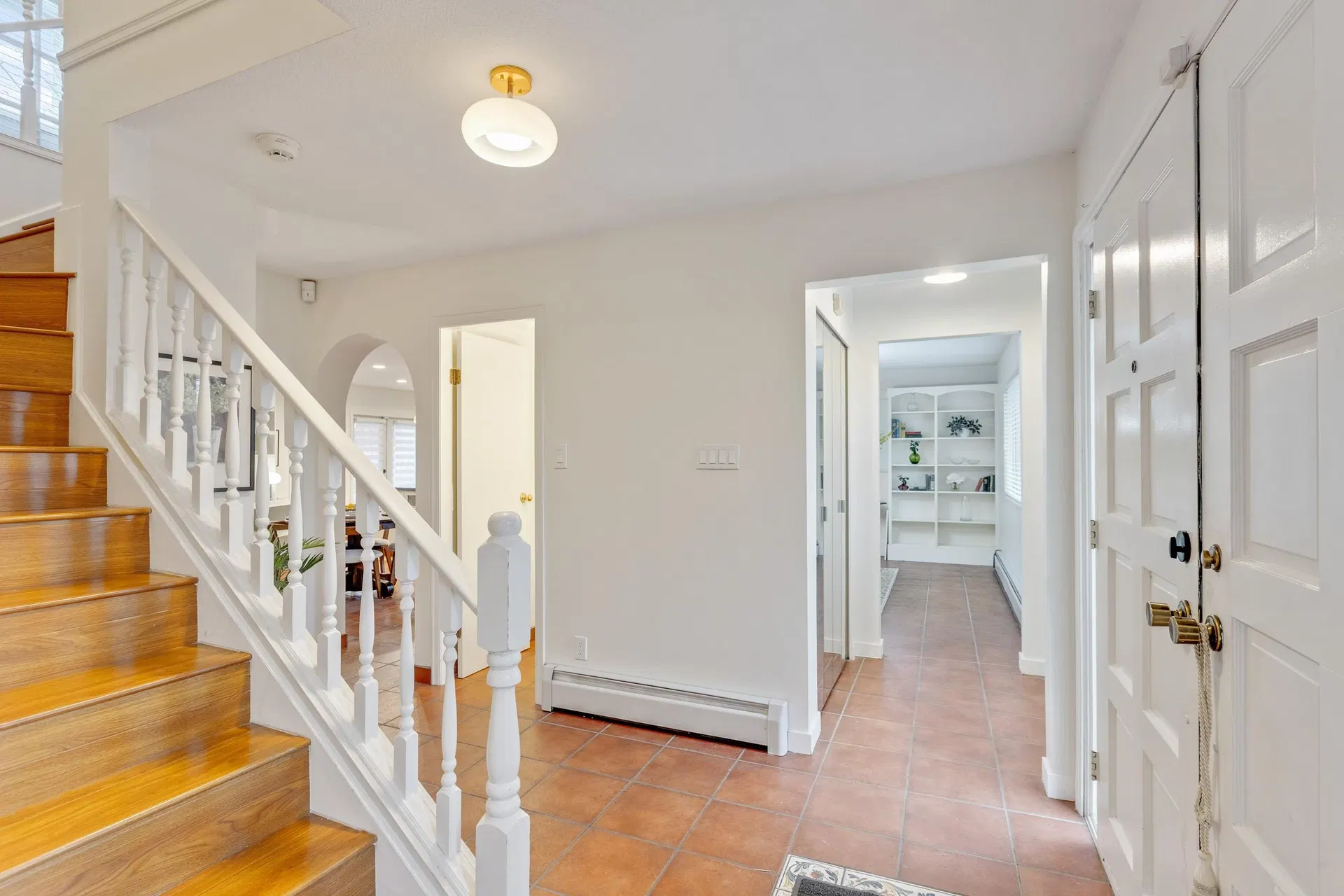 Photo 2 of 31 at 7362 Laburnum Street