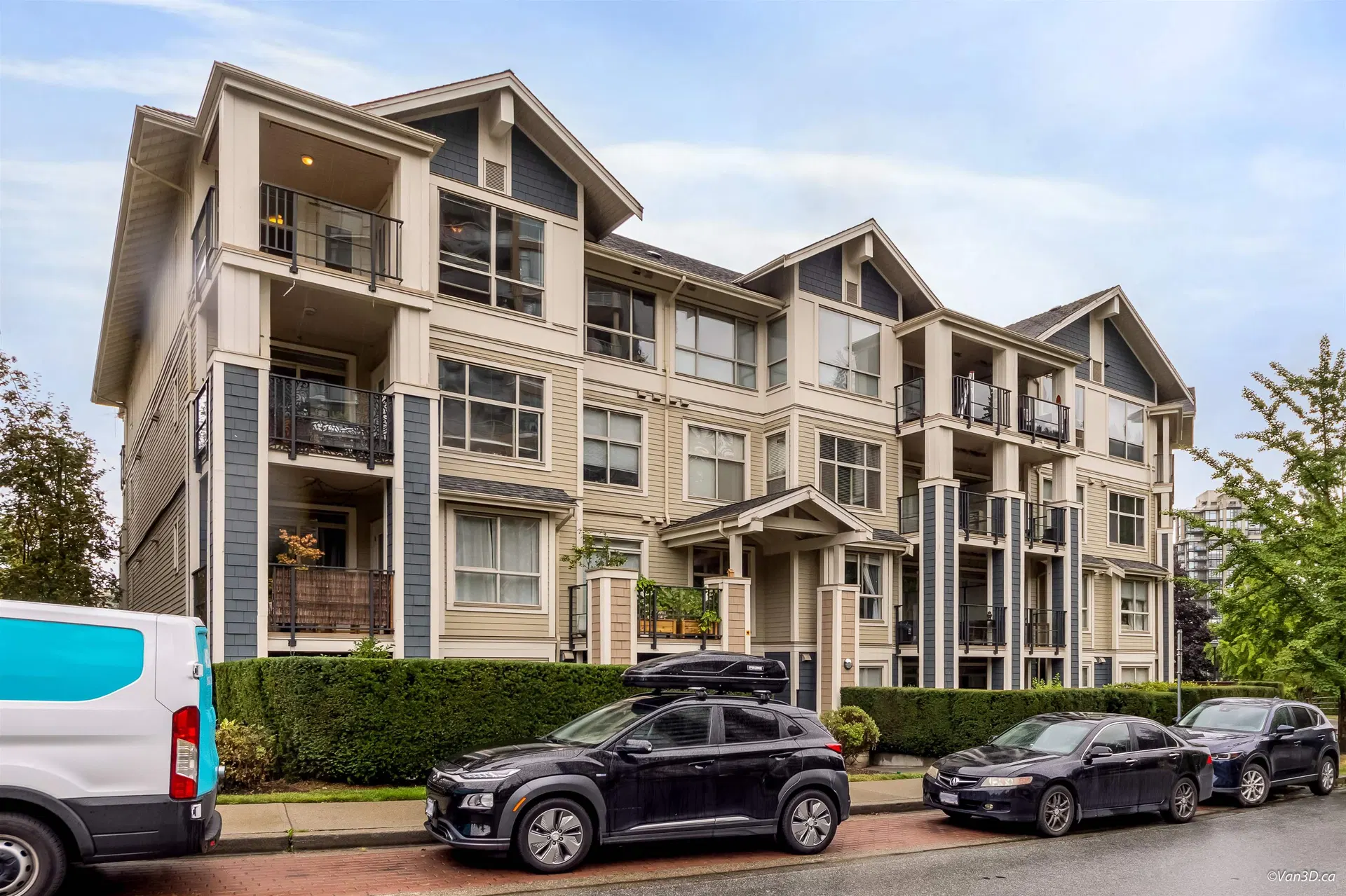 Photo 1 of 30 at #401 – 275 Ross Drive