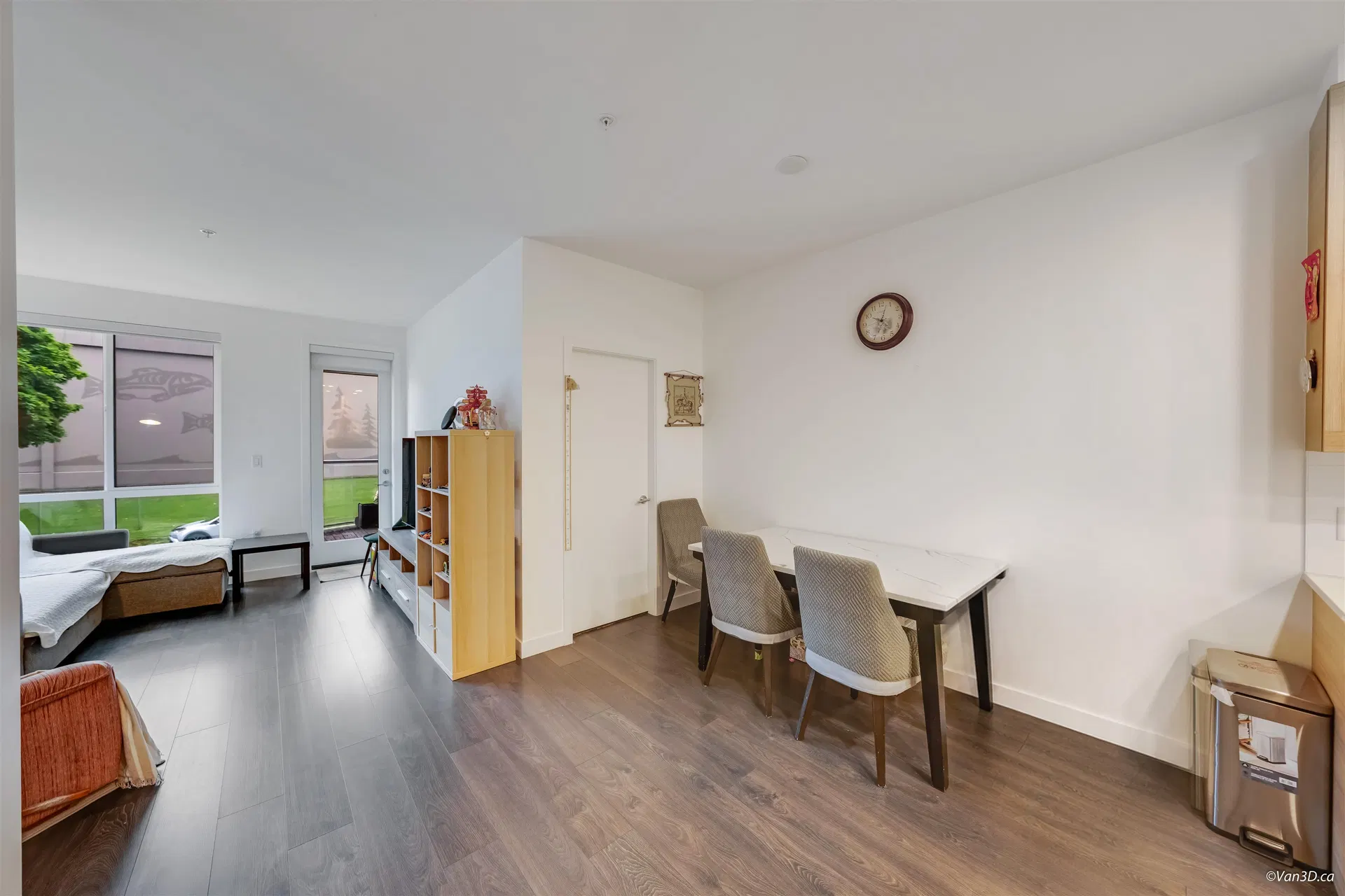 Photo 4 of 27 at #209 – 7133 14th Avenue
