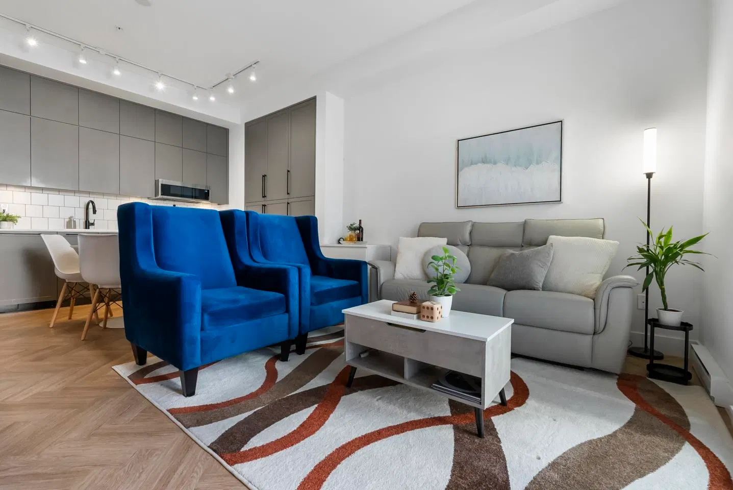 Photo 4 of 38 at #216 – 13933 105 Boulevard