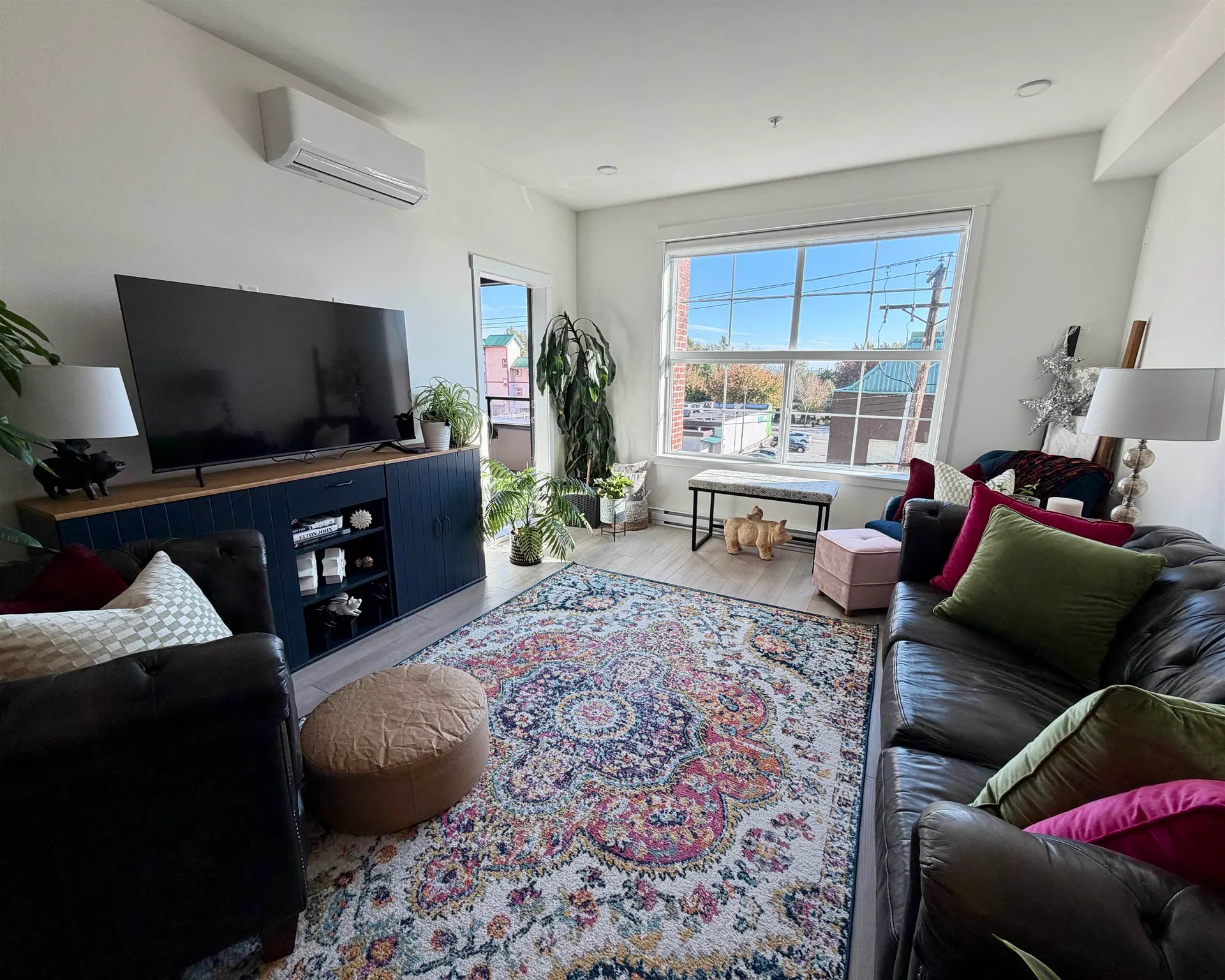 Photo 5 of 12 at #308 – 22633 Selkirk Avenue