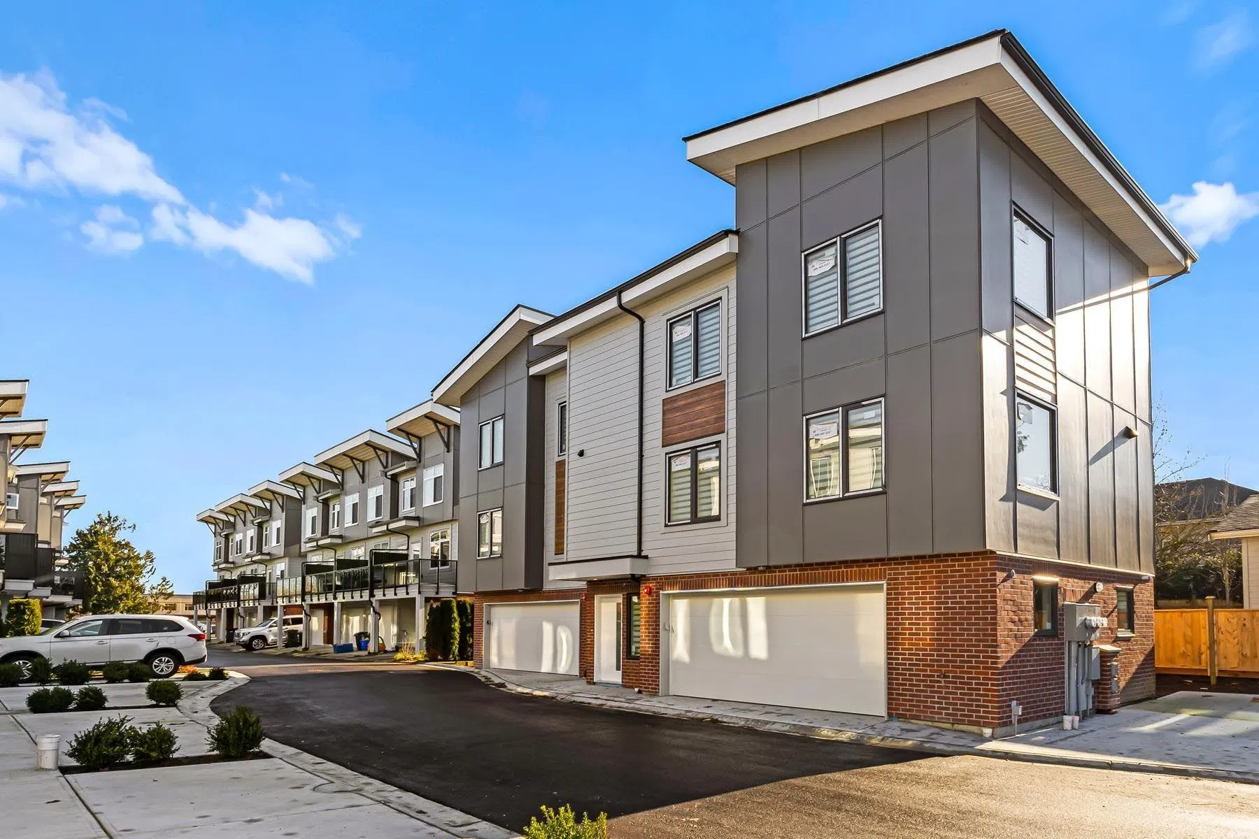 Photo 1 of 21 at #2 – 22348 48 Avenue