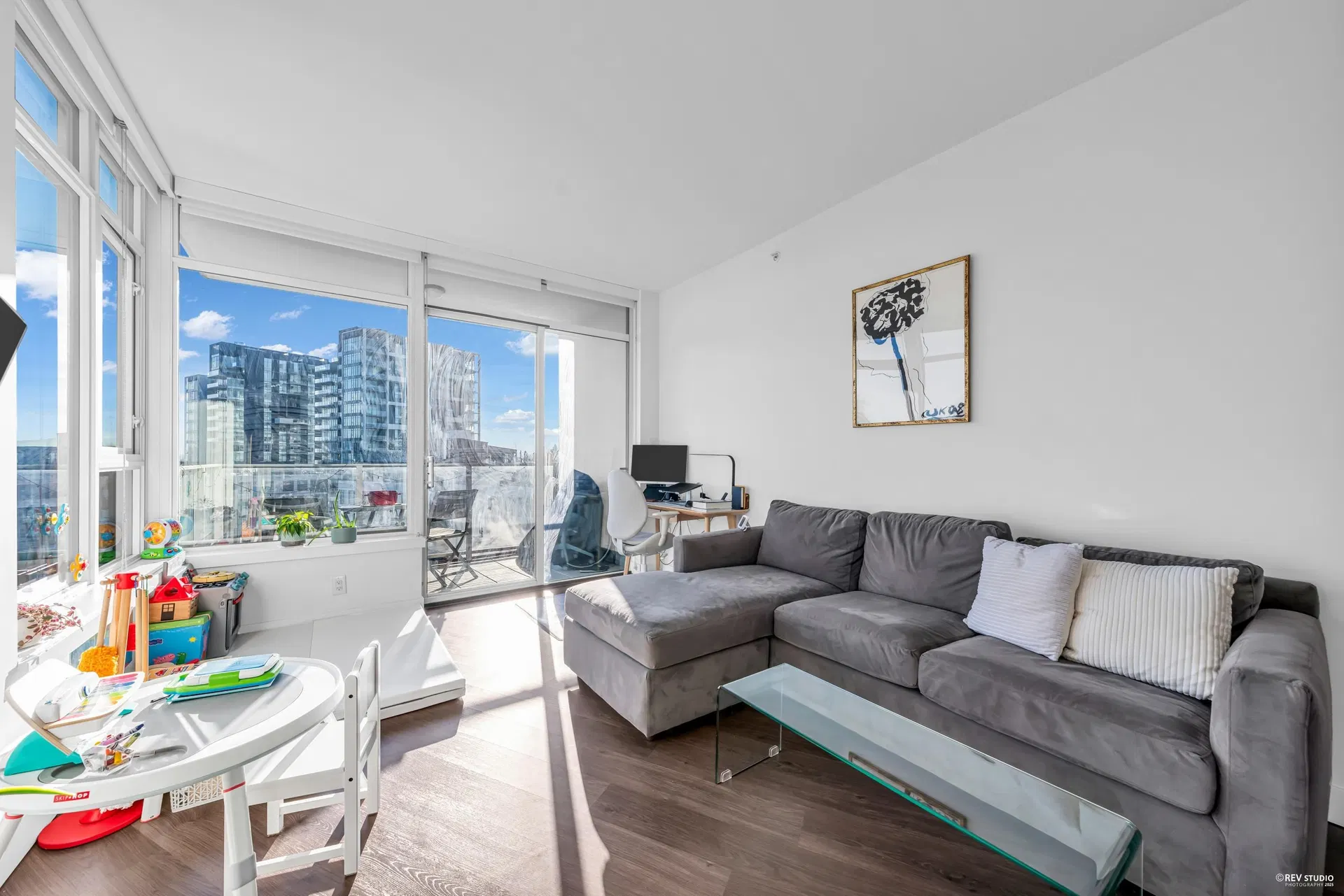 Photo 3 of 20 at #716 – 3557 Sawmill Crescent