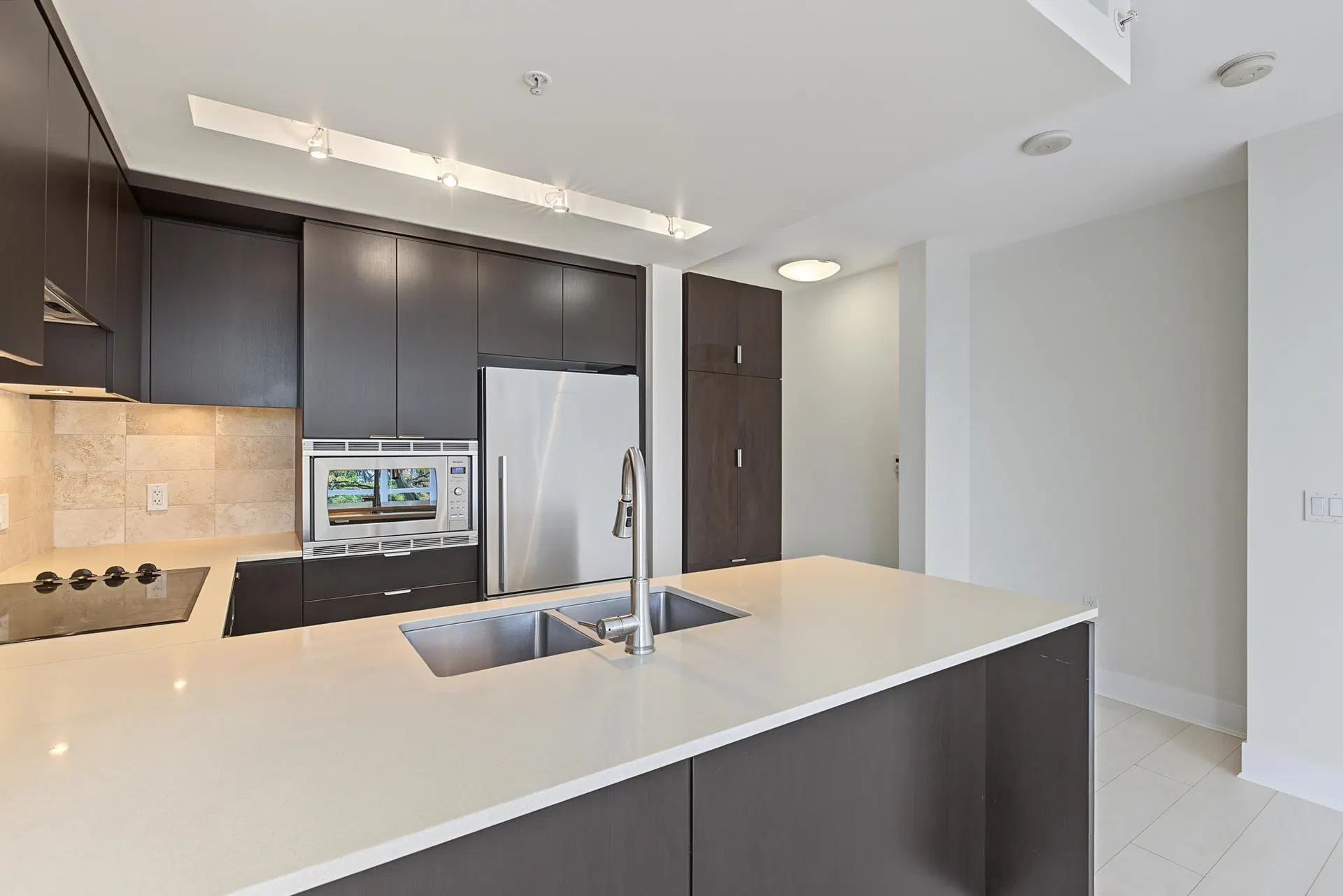 Photo 5 of 20 at #408 – 158 W 13th Street