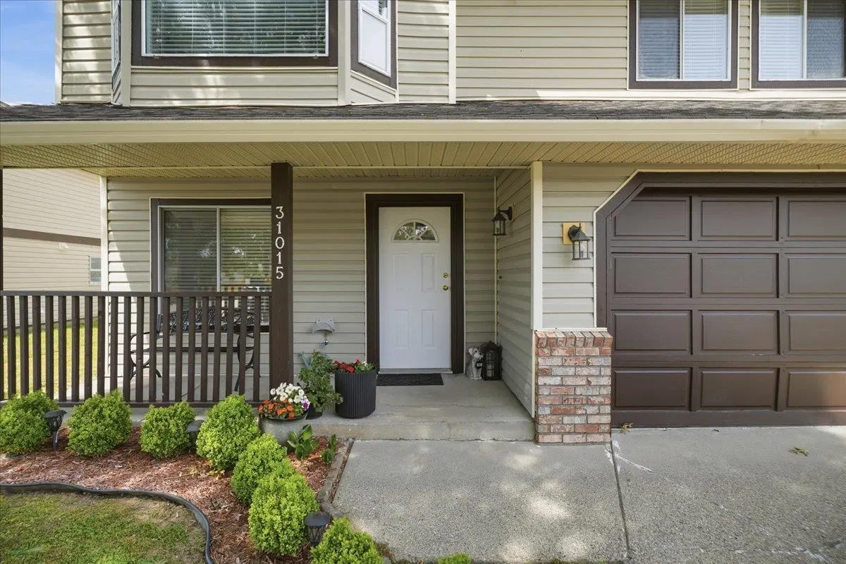 Photo 4 of 40 at 31015 Upper Maclure Road