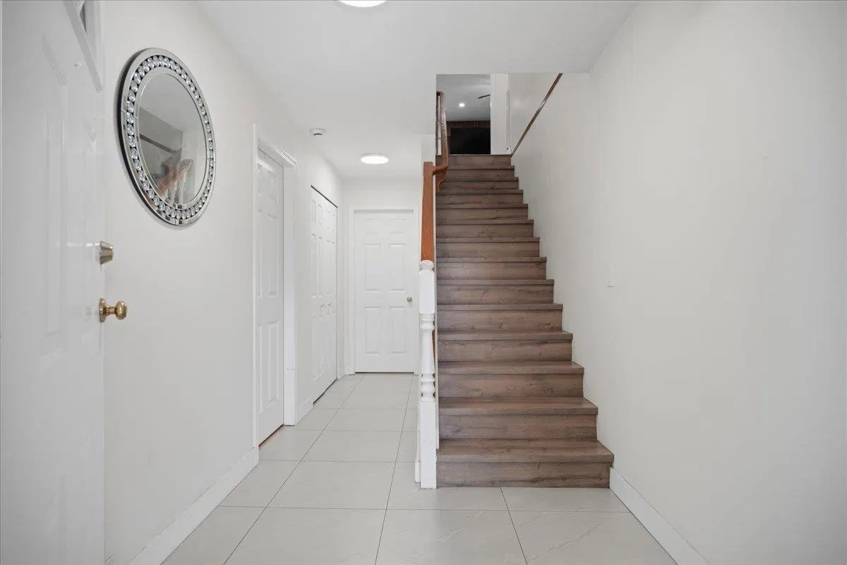 Photo 5 of 40 at 31015 Upper Maclure Road