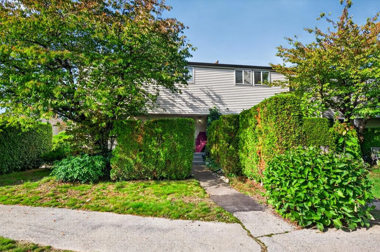 Photo 2 of 21 at #52 – 3425 E 49th Avenue