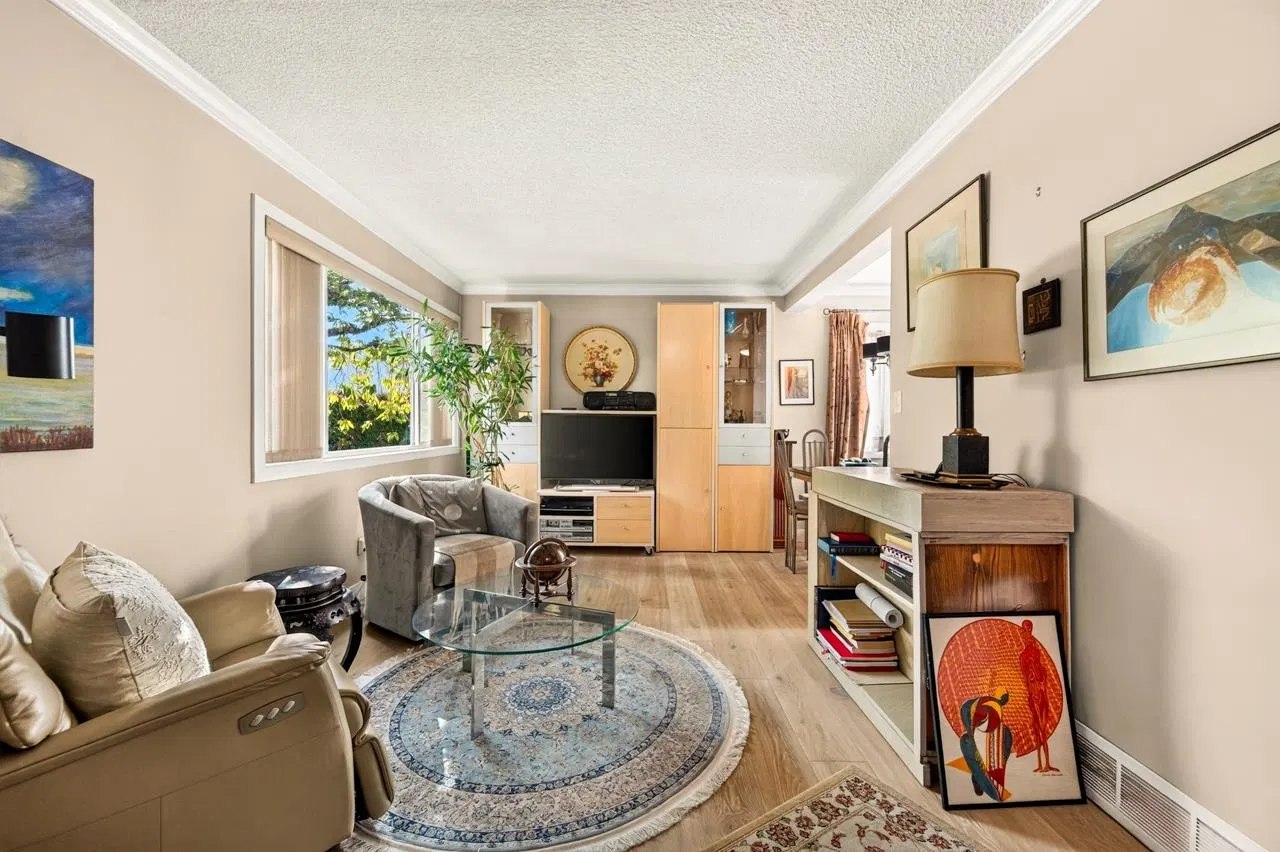 Photo 4 of 21 at #52 – 3425 E 49th Avenue