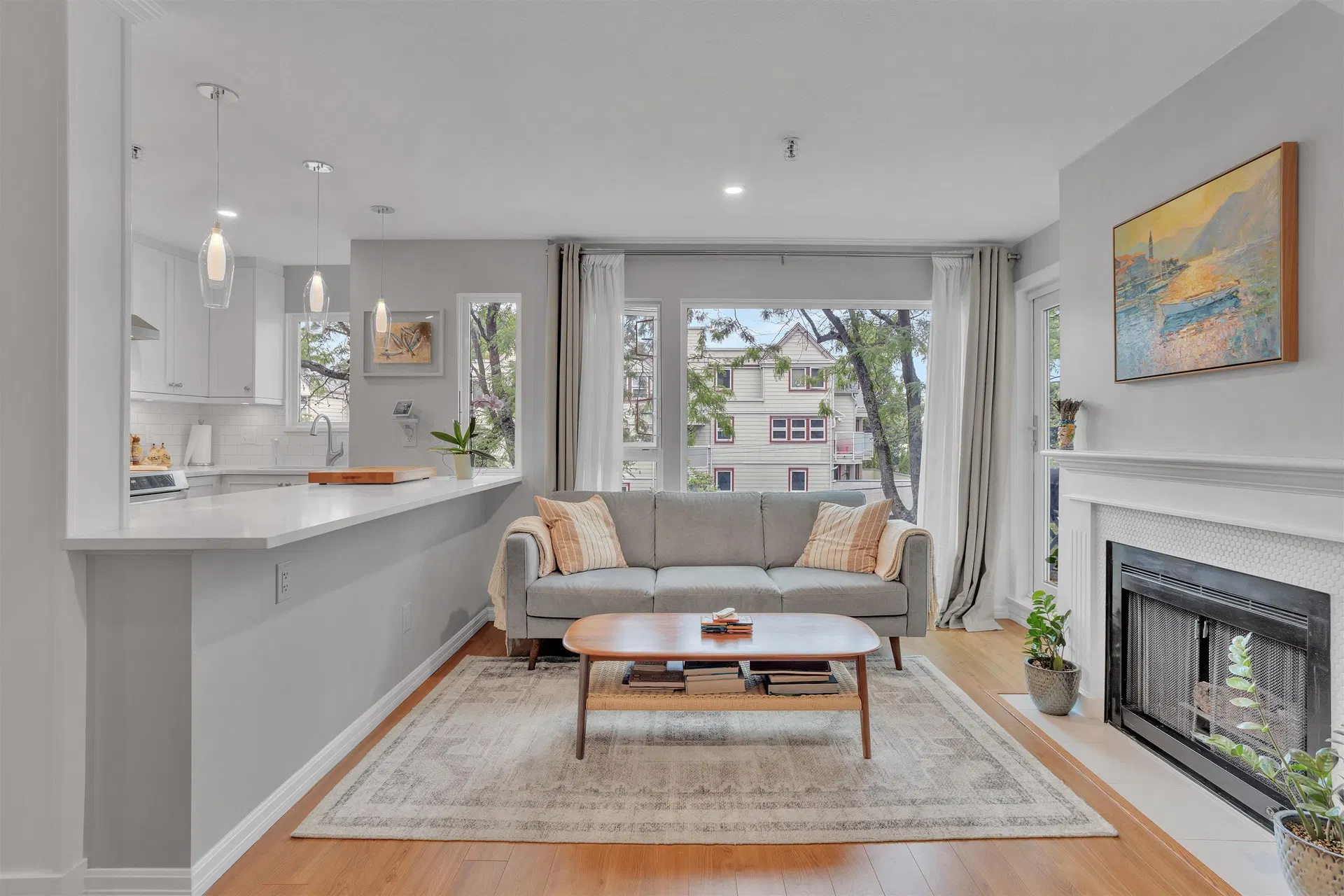 Photo 2 of 18 at #315 – 2020 W 8th Avenue