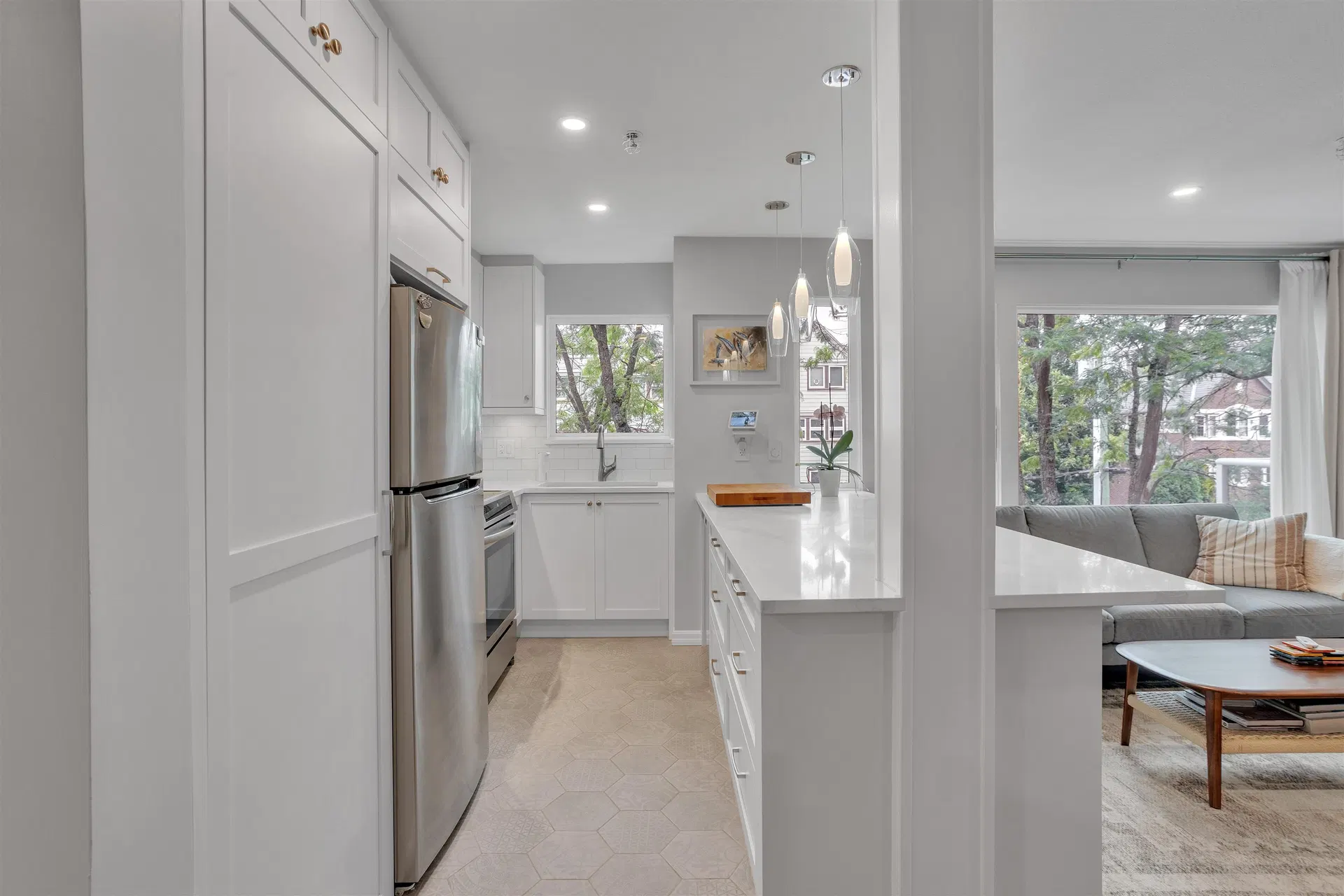 Photo 4 of 18 at #315 – 2020 W 8th Avenue