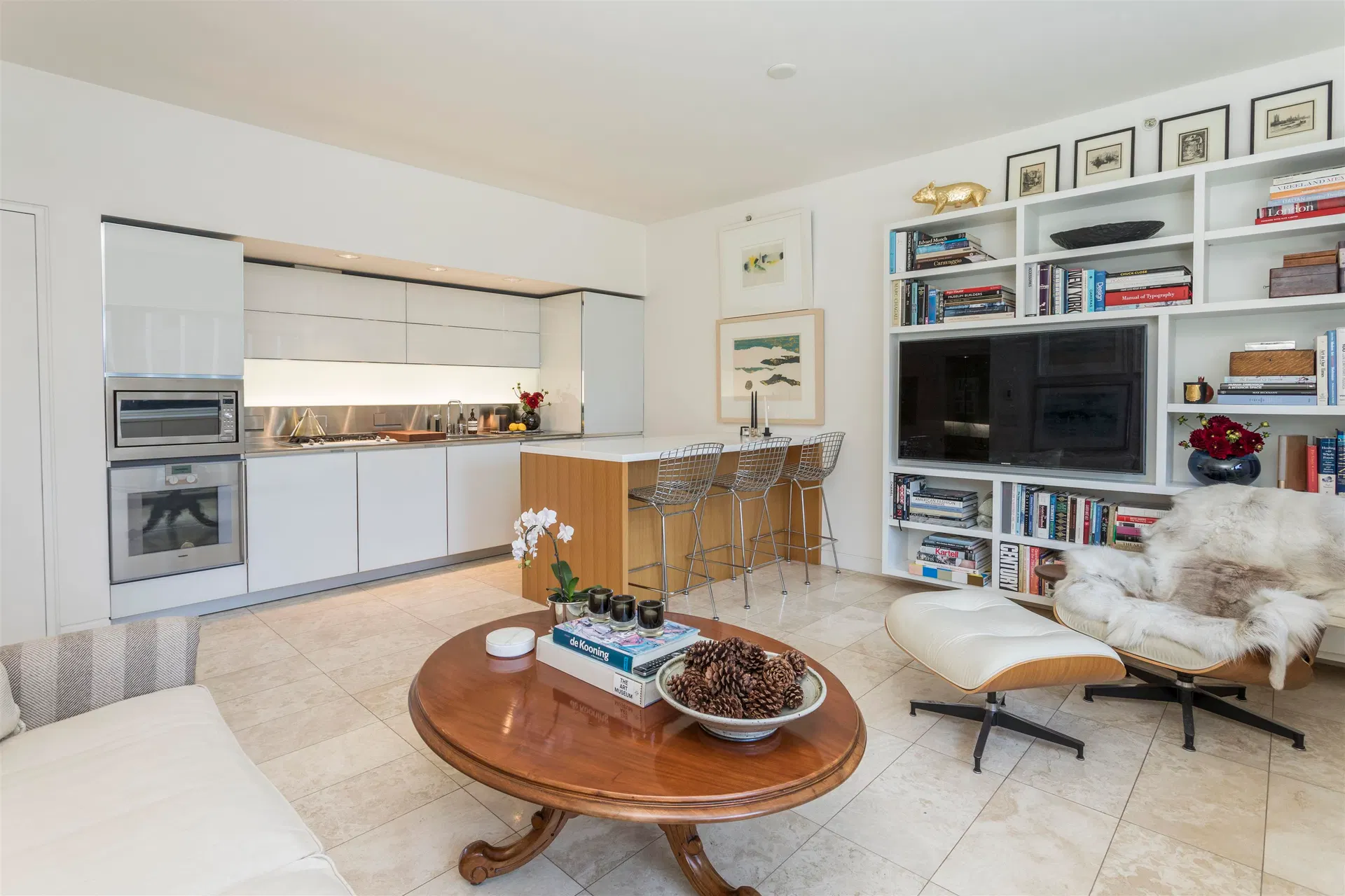 Photo 2 of 30 at #1906 – 838 W Hastings Street