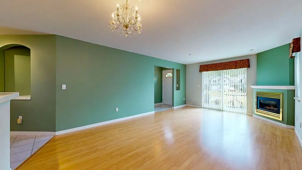 #125 – 5711 Ebbtide Street