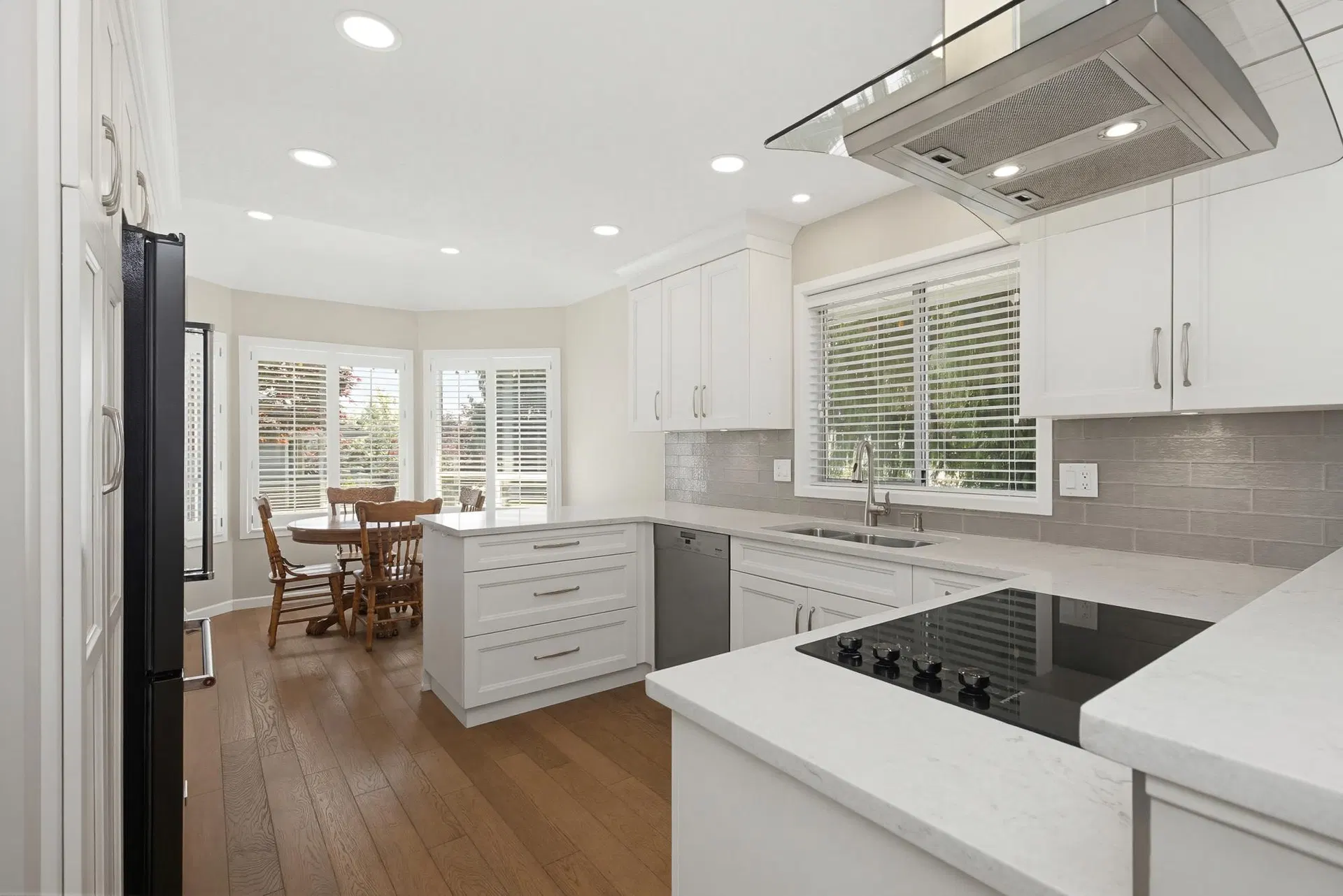 Photo 3 of 40 at #1 – 32615 Murray Avenue
