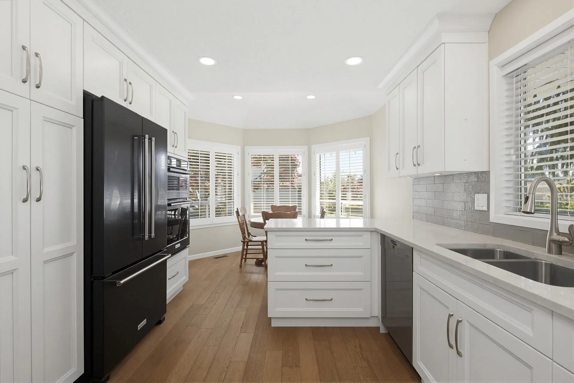 Photo 5 of 40 at #1 – 32615 Murray Avenue