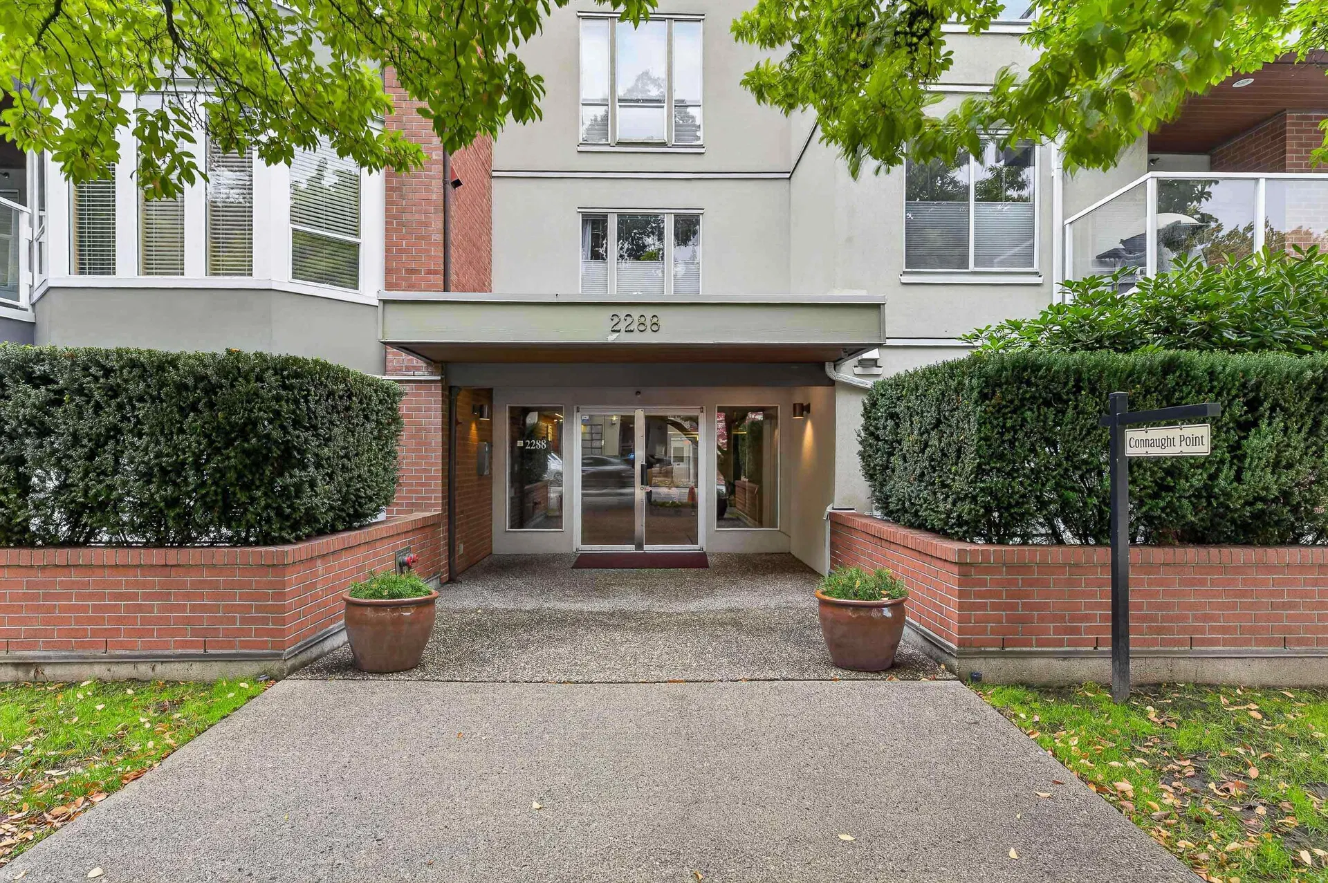 Photo 3 of 39 at #208 – 2288 W 12th Avenue