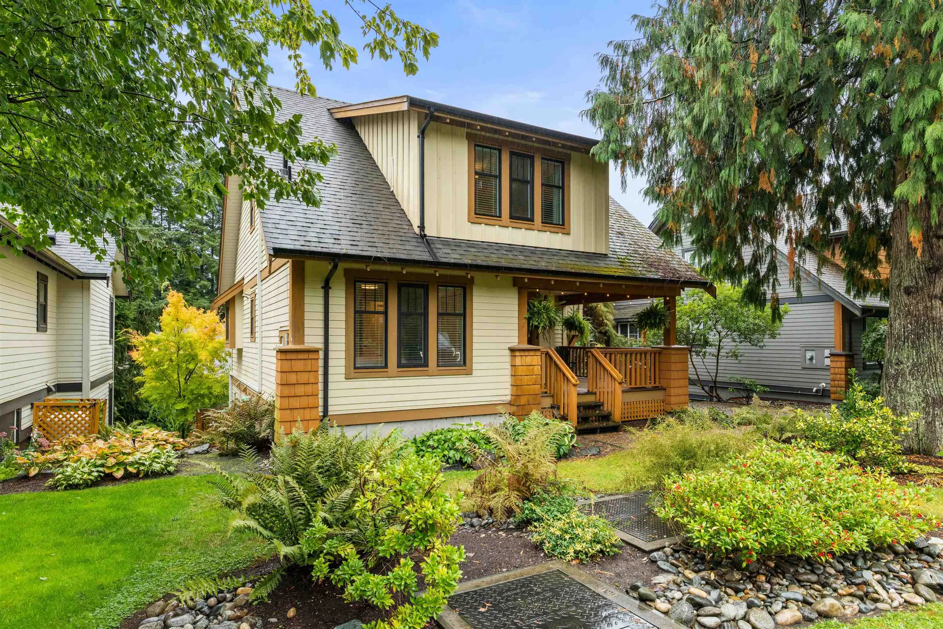 1832 Huckleberry Bend