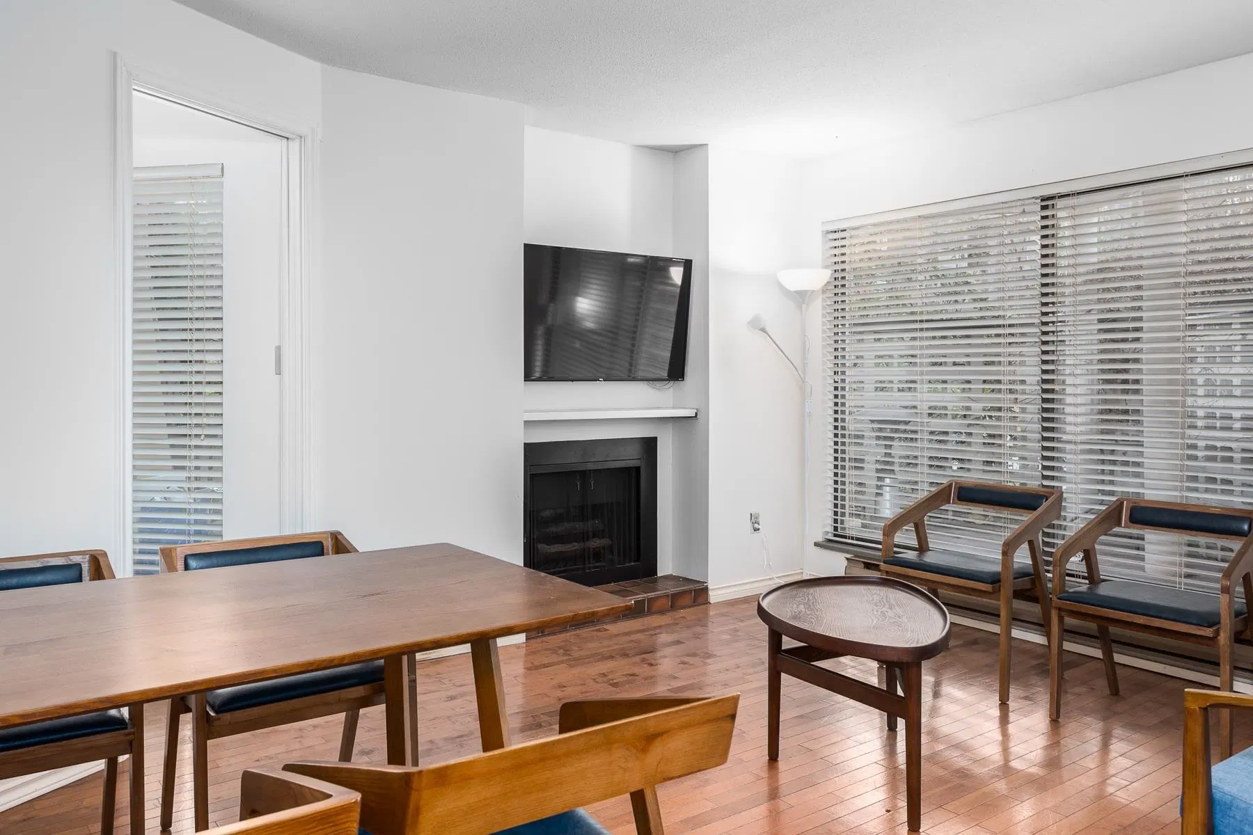 Photo 2 of 17 at #303 – 1405 Haro Street