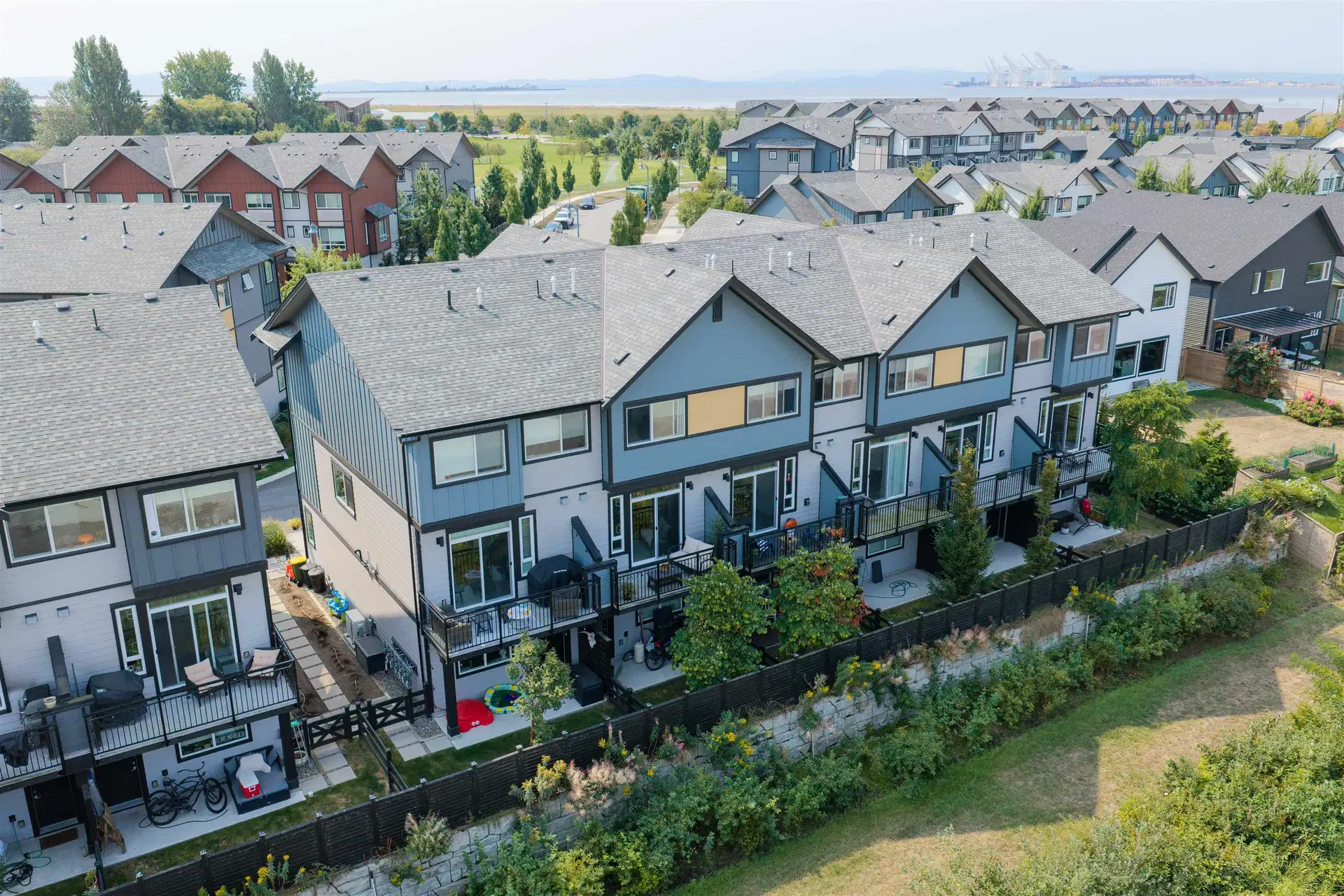 #32 – 4375 Cormorant Way