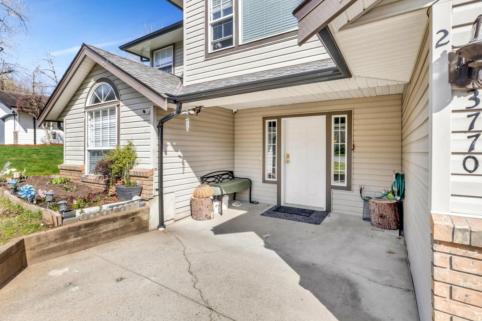 Photo 3 of 35 at #2 – 3770 Clearbrook Road